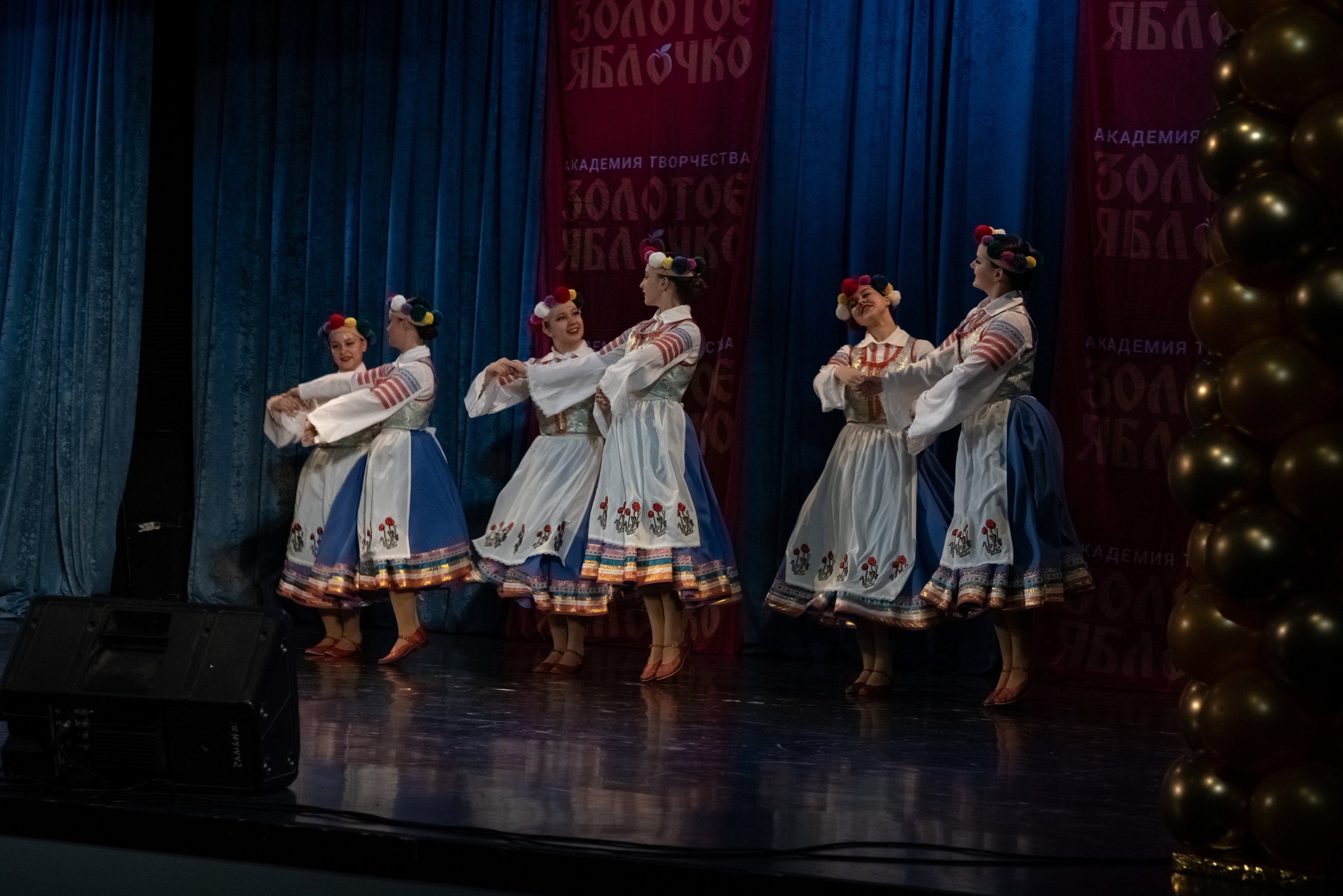 7 декабря, г. Выборг. Золотое яблочко