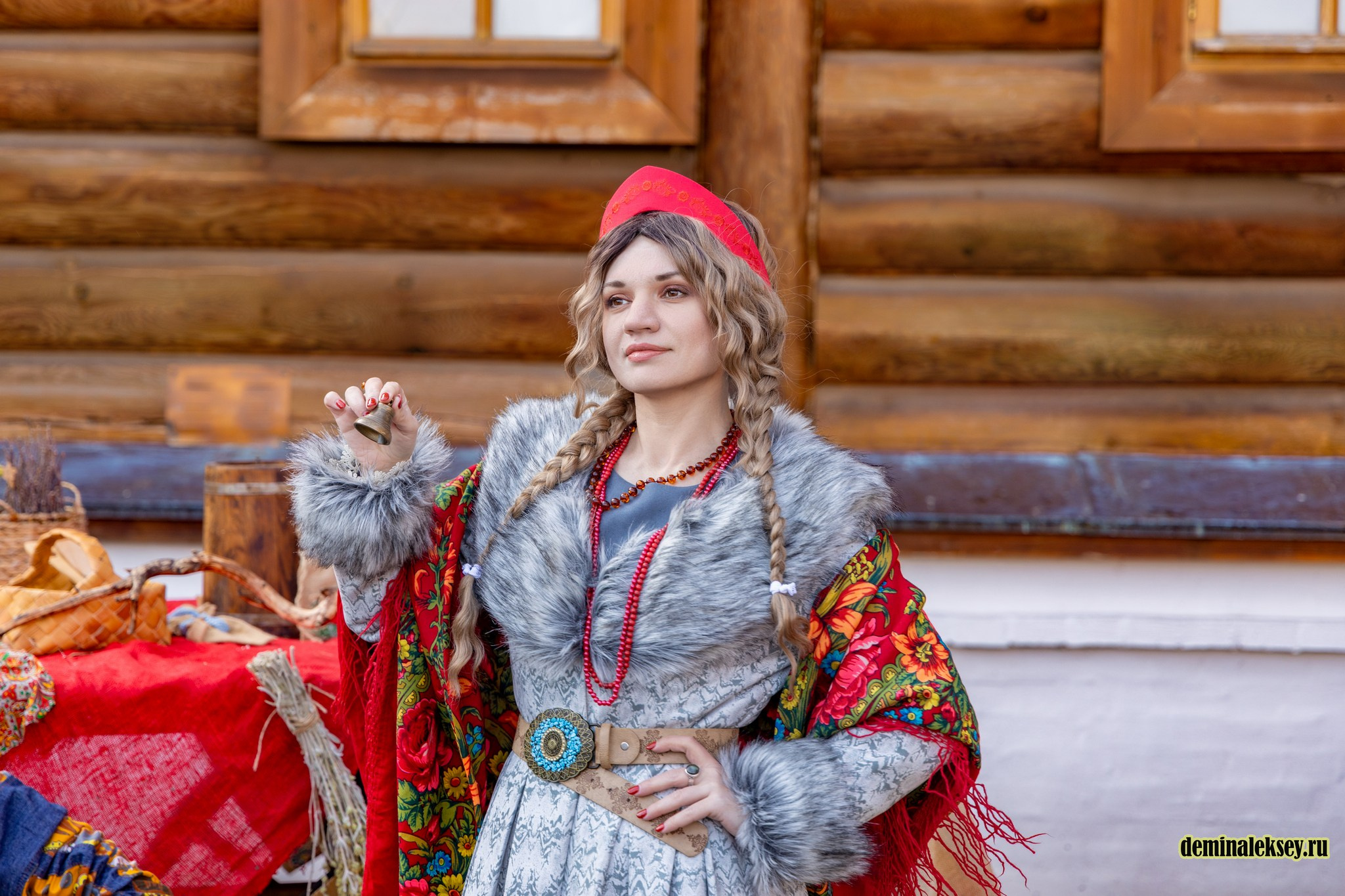 Юля. Фотосессия в Коломенском на масленицу. Репортажный, семейный и студийный фотограф в Москве Демин Алексей