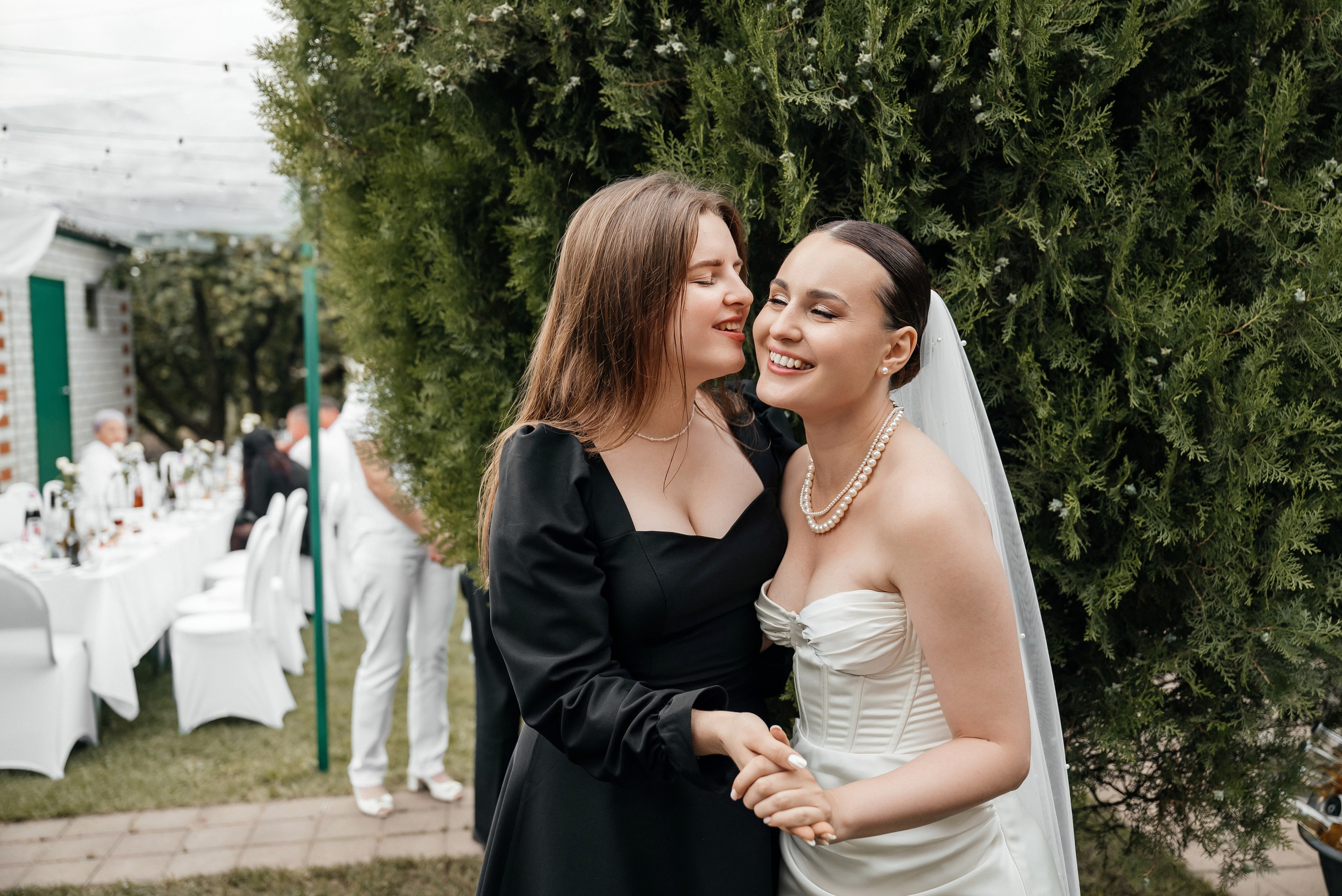 «Свадьба Даши и Артема». Школьный фотограф в Валуйках. Фотосессии для выпускников и изготовление выпускных альбомов в городе Валуйки и в Белгородской области