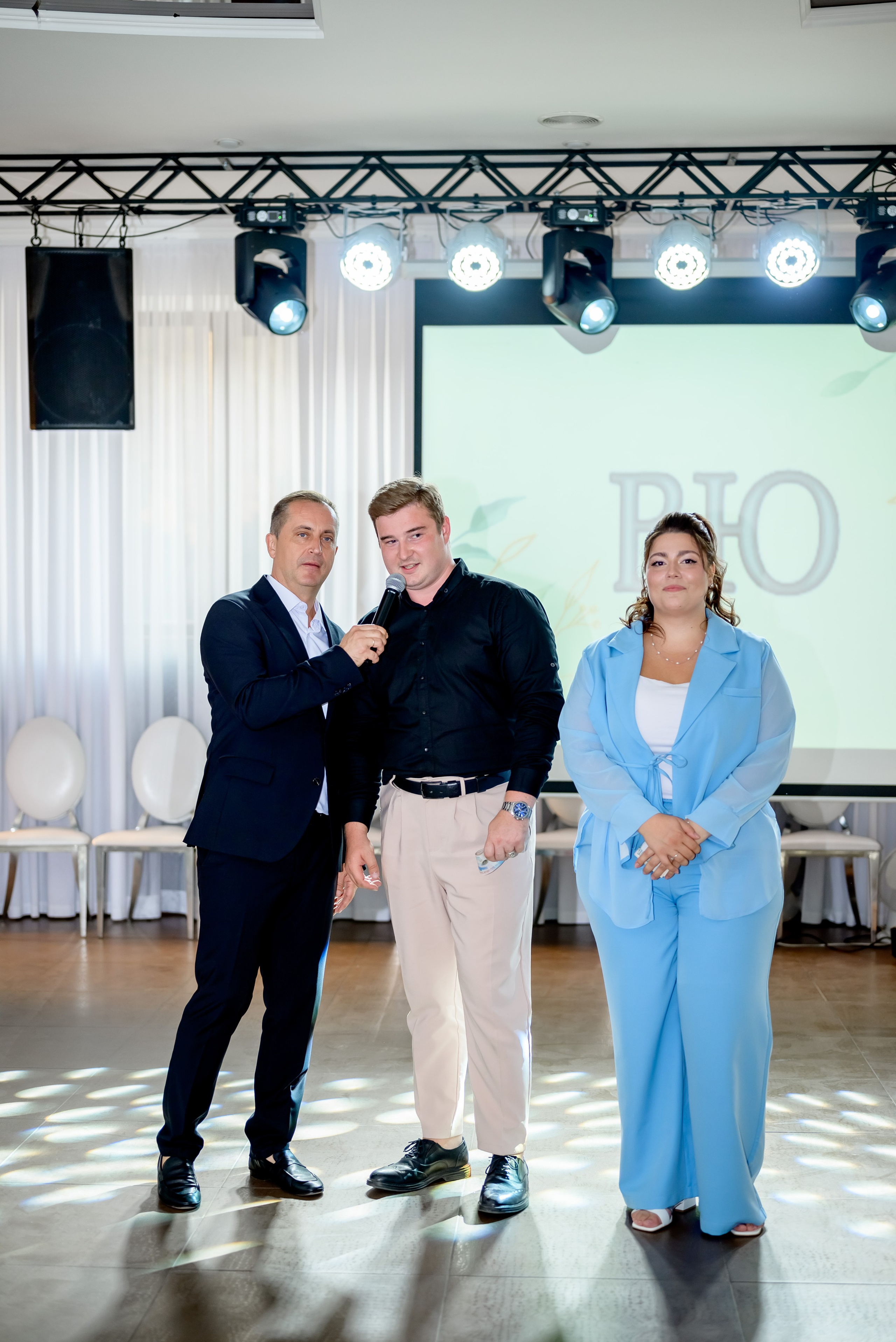 Банкетная часть. Юлия Басня семейный и свадебный фотограф в Донецке