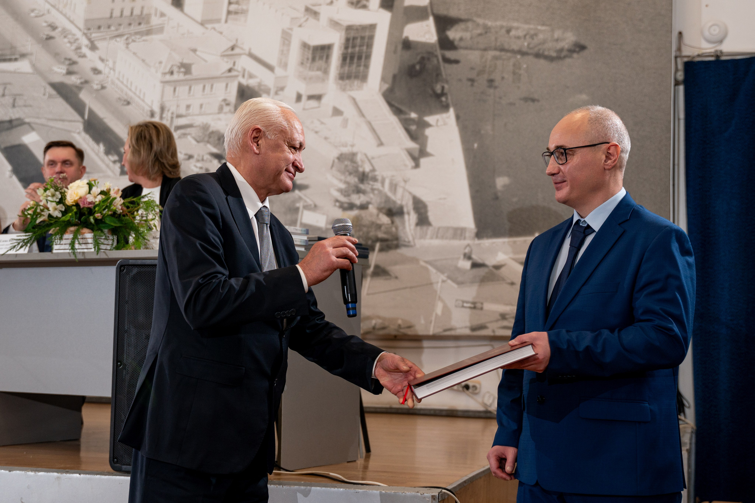 КОНФЕРЕНЦИЯ В ДОМЕ АРХИТЕКТОРА. Фотограф на любое мероприятие