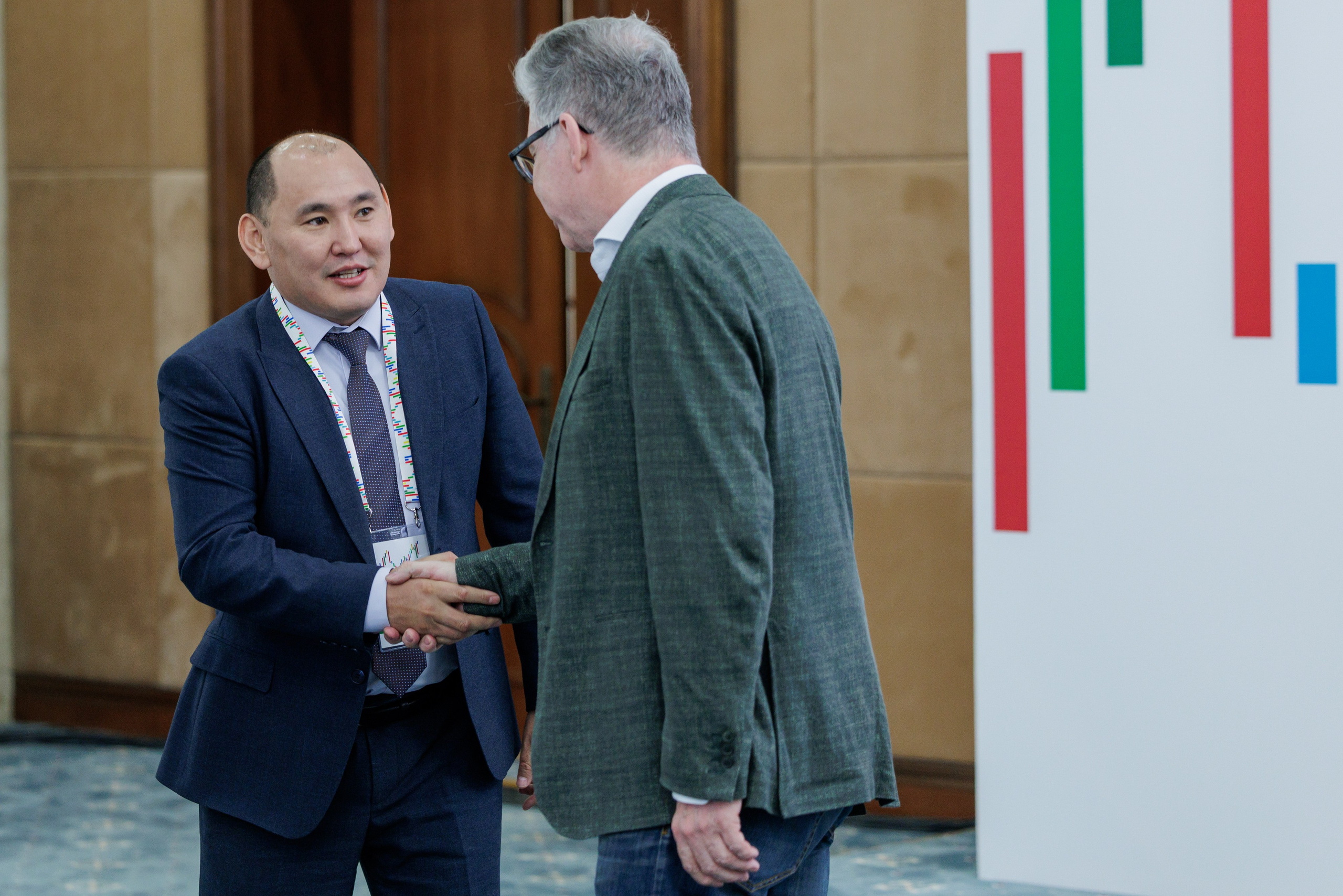 Международная конференция по обмену опытом в сфере управления государственными финансами г. Бишкек. Репортажный Фотограф в Сочи и Москве Алексей Орлов