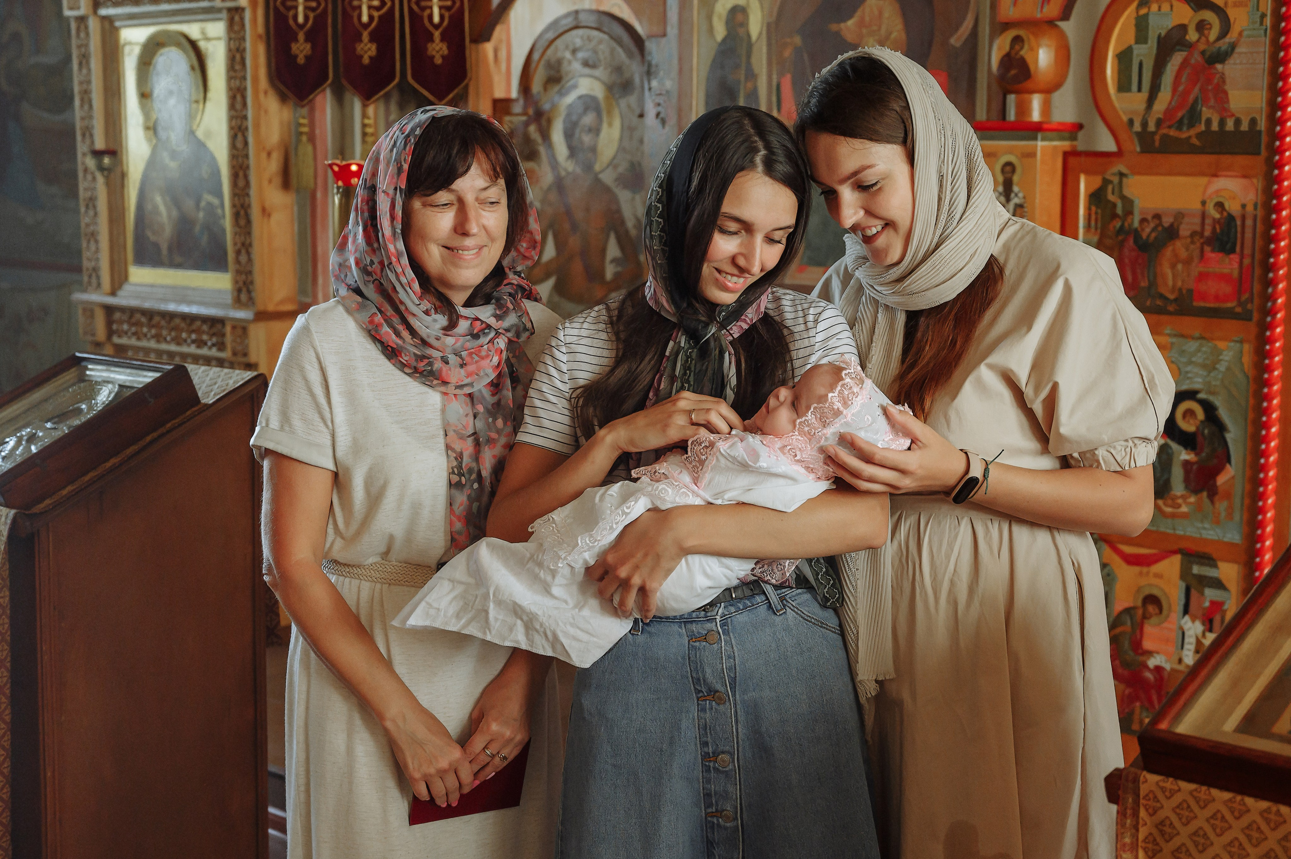 Крестины Насти и Василисы. Свадебный и семейный фотограф в Сергиевом Посаде, Москве и Московской
