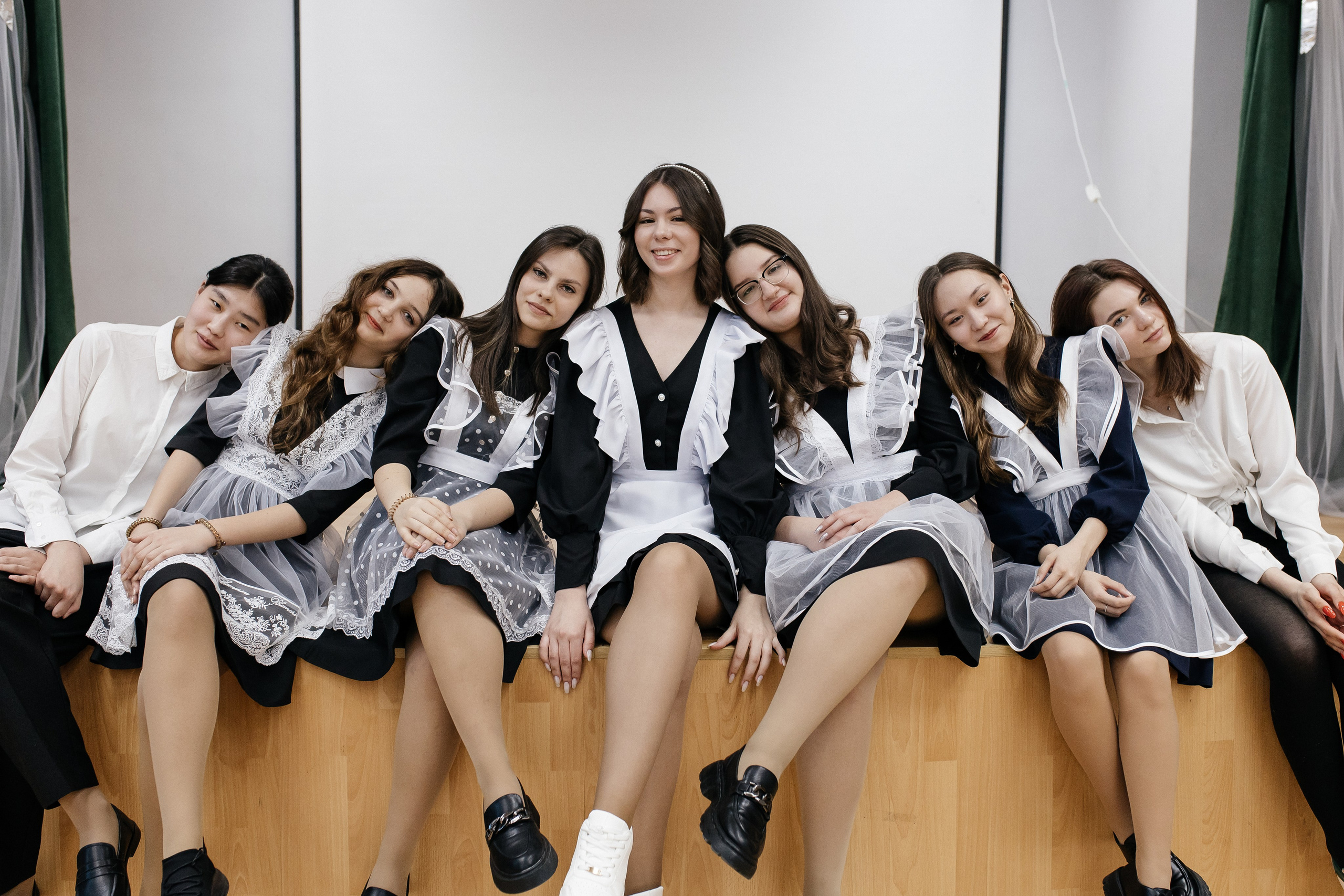 Старшая школа. Литовкина Анастасия фотограф, выпускные альбомы г. Мирный