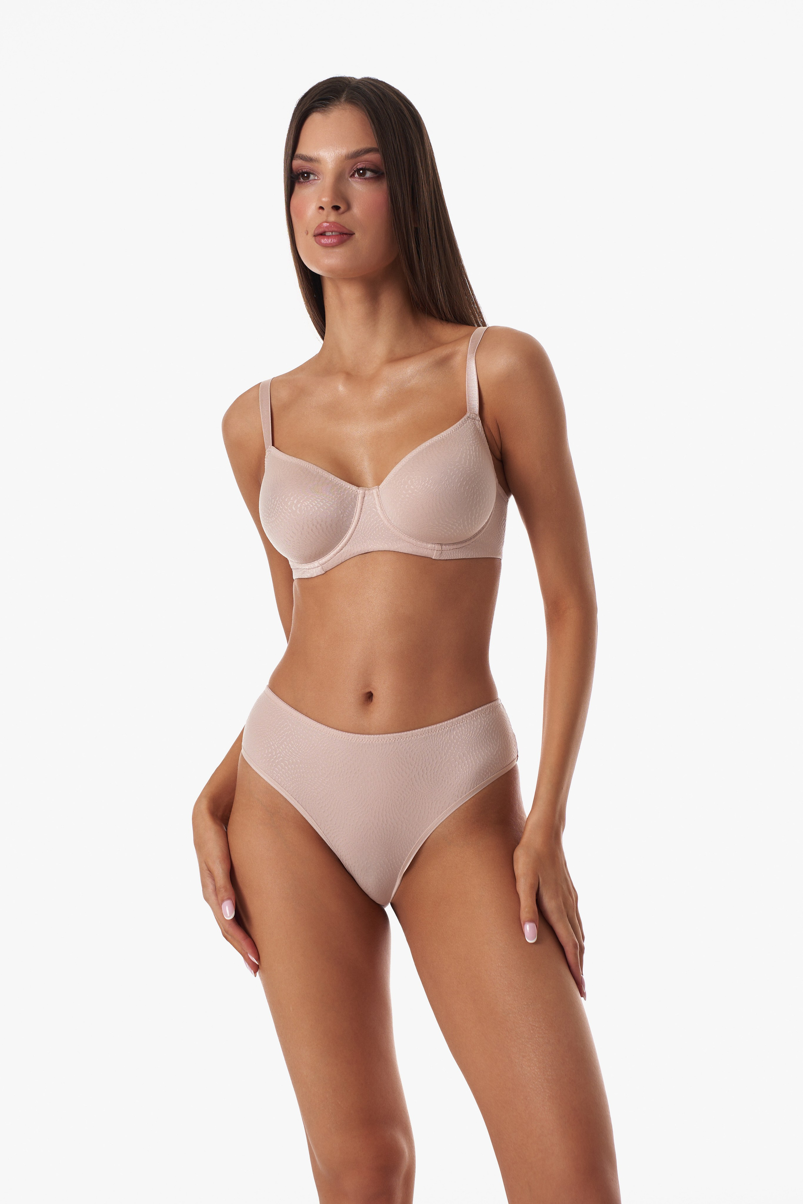 Milady | Каталог. Фотограф Марина Голубева, Минск. Съемка для брендов, реклама