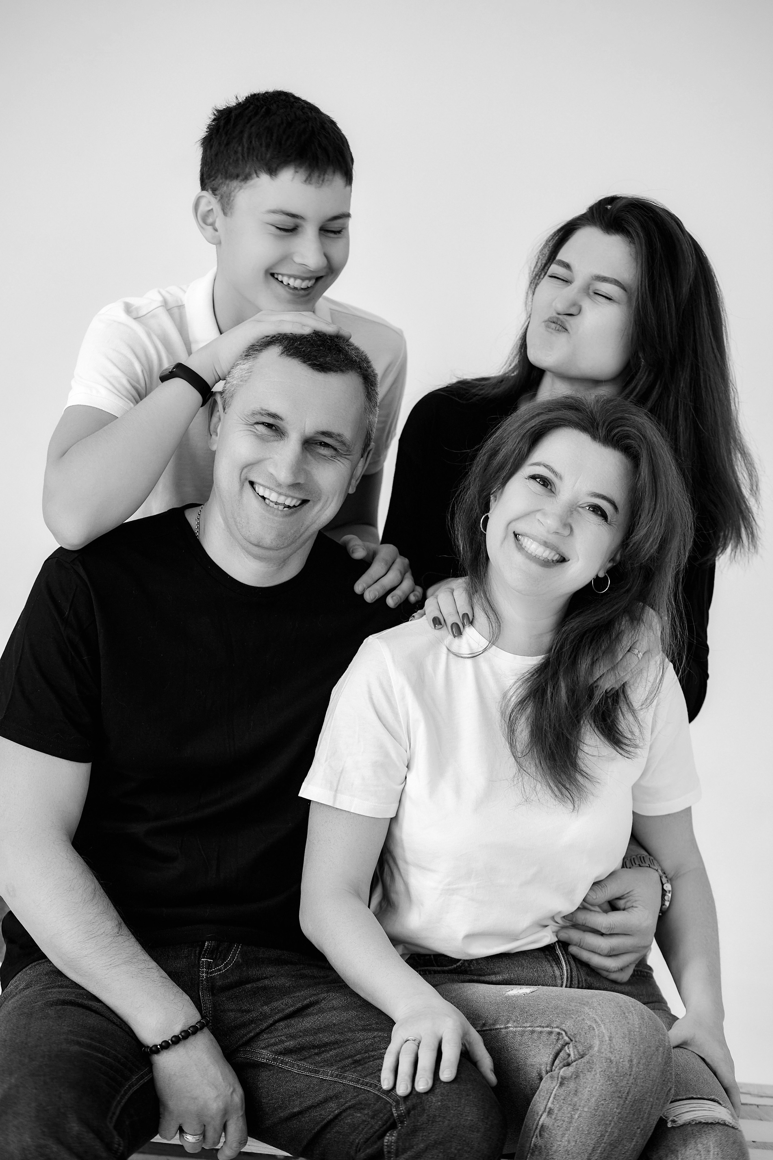 Дарина, Андрей, Светлана, Матвей