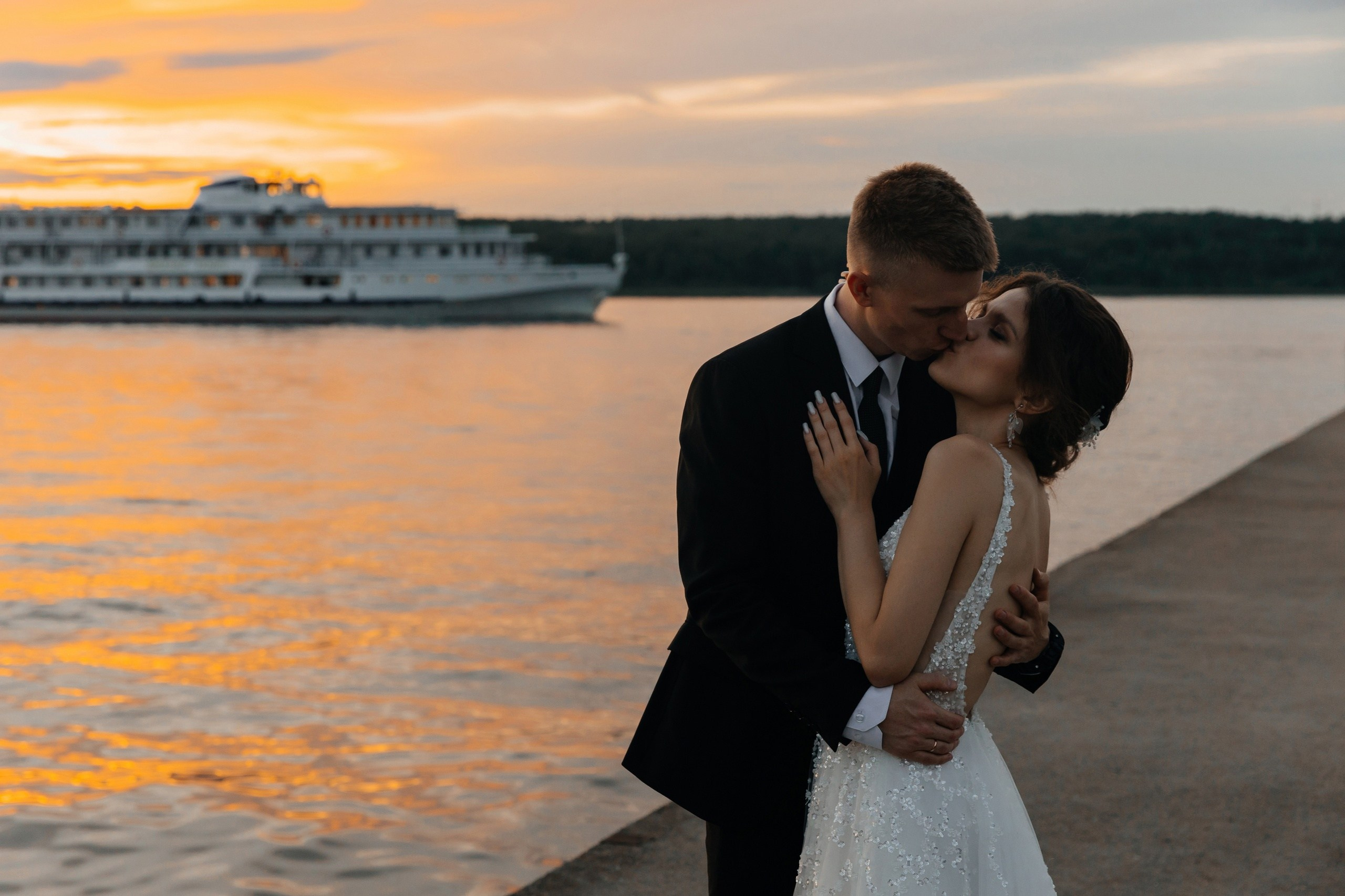 Свадебный фотограф в Москве и МО Анна Чукова