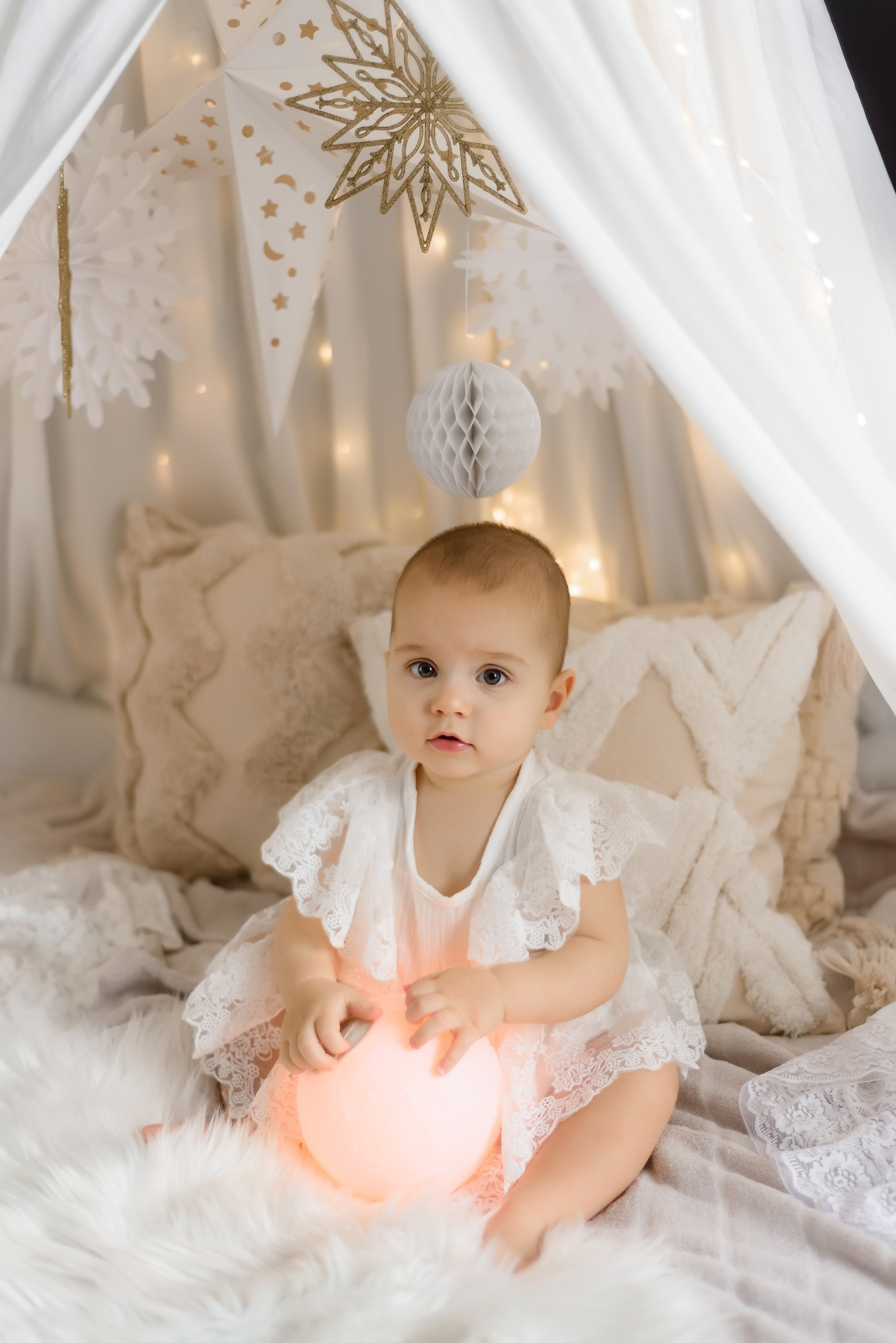 Новогодняя фотосессия «Сказочный шатер» Милана и Дарина. Детский Фотограф |Фотограф на годик в Брянске Ирина Романова