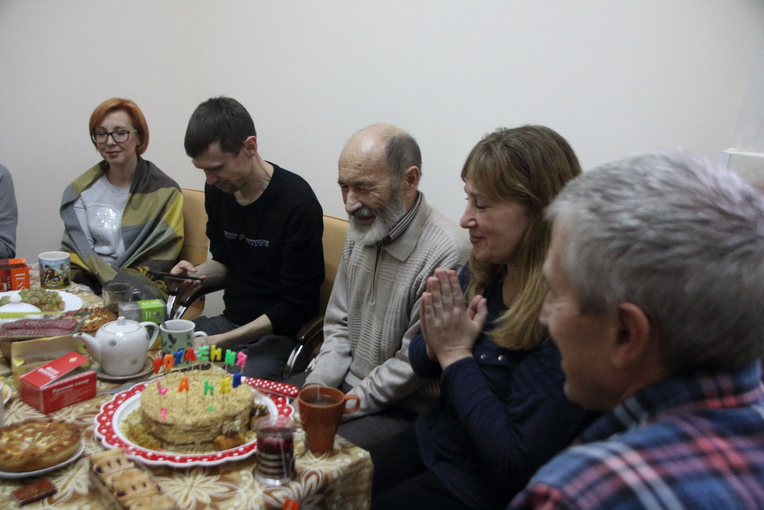 27.10.2019 Выставка Дороги, которые… Развеска. Фотообъединение Самарского областного отделения Союза журналистов России