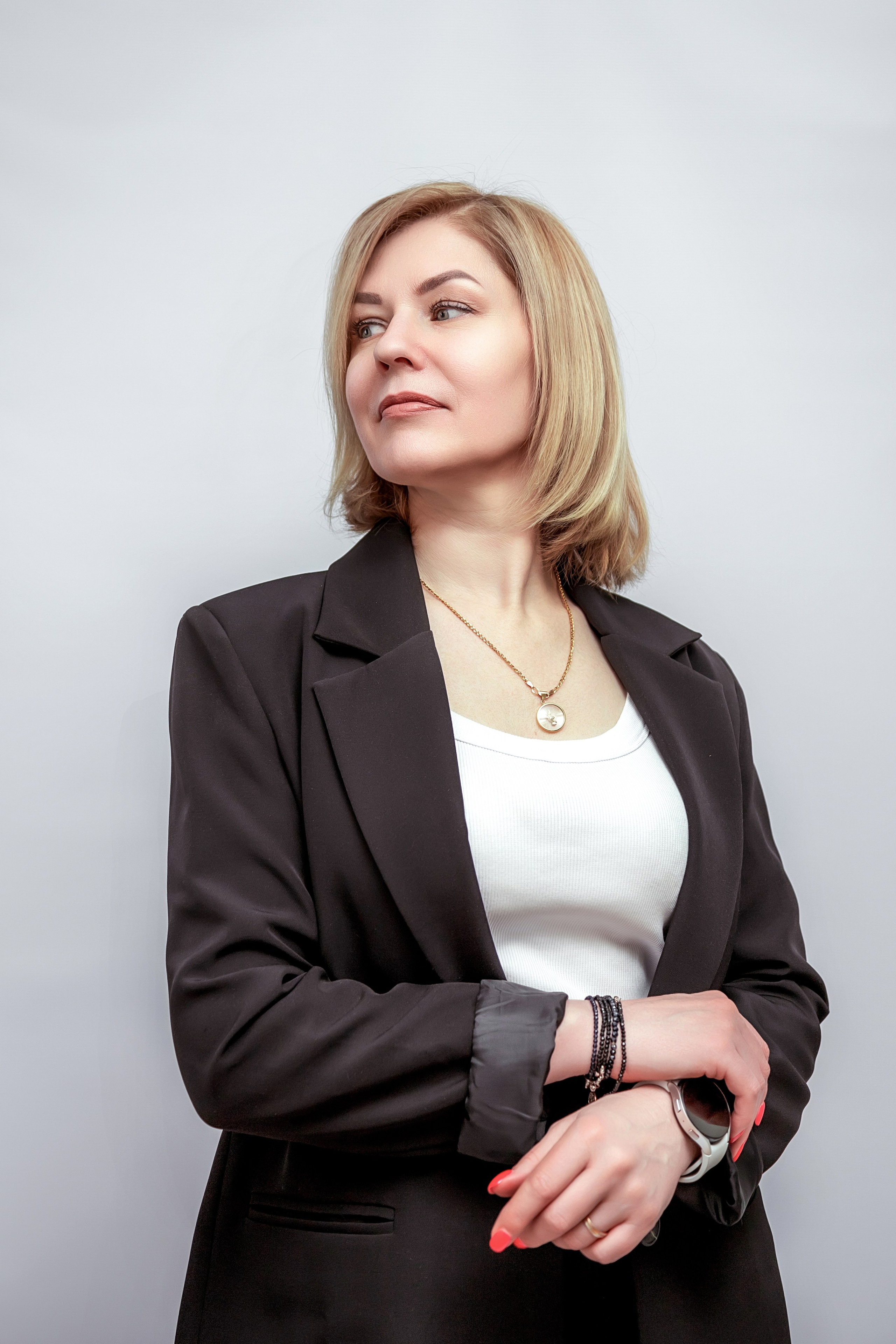 СТУДИЙНЫЙ минимализм ЖЕНСКИЙ. Фотограф Алина Лебедь