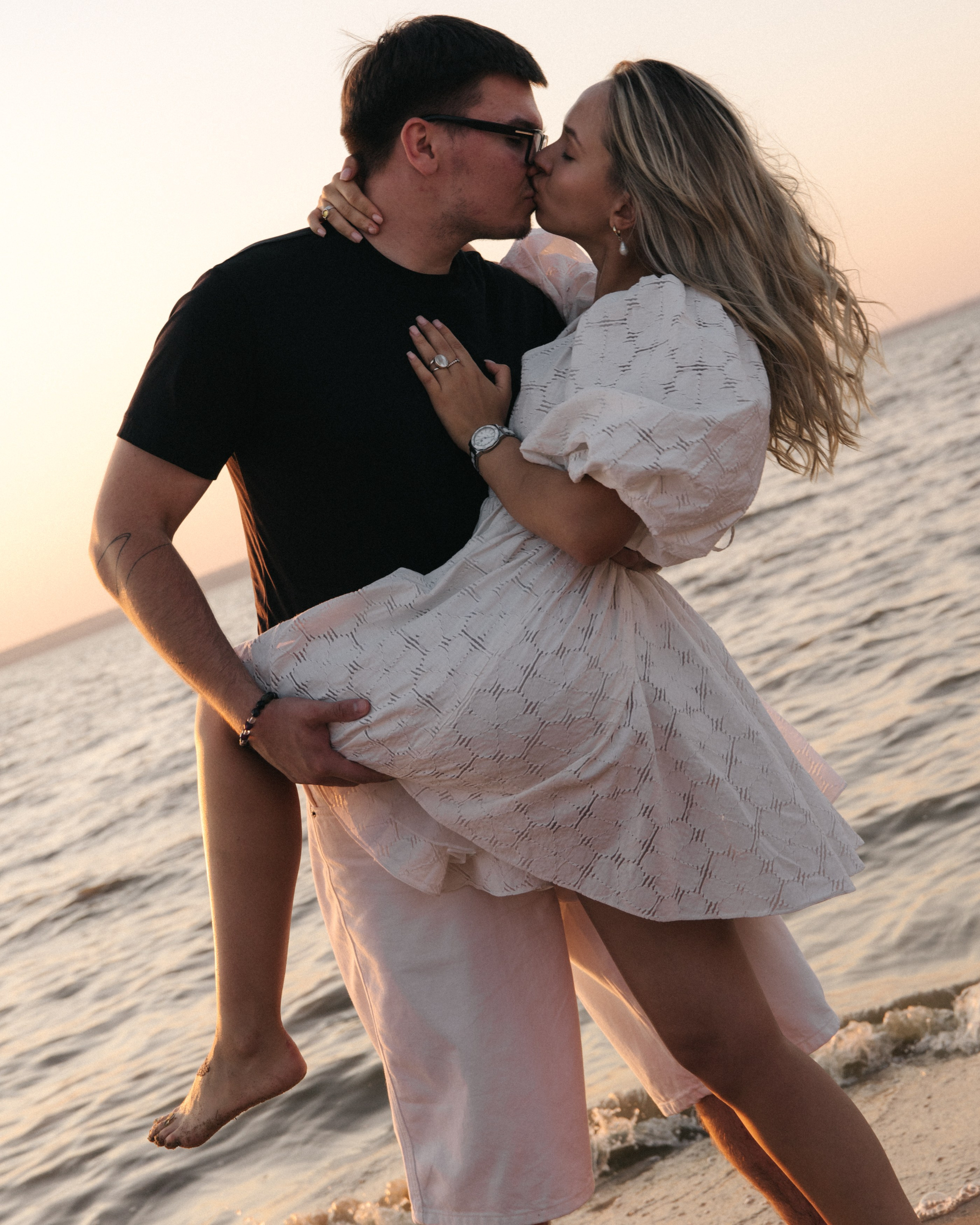 Love story на берегу реки Волга ♥. Фотограф Санкт-Петербург. Аврамова Анастасия