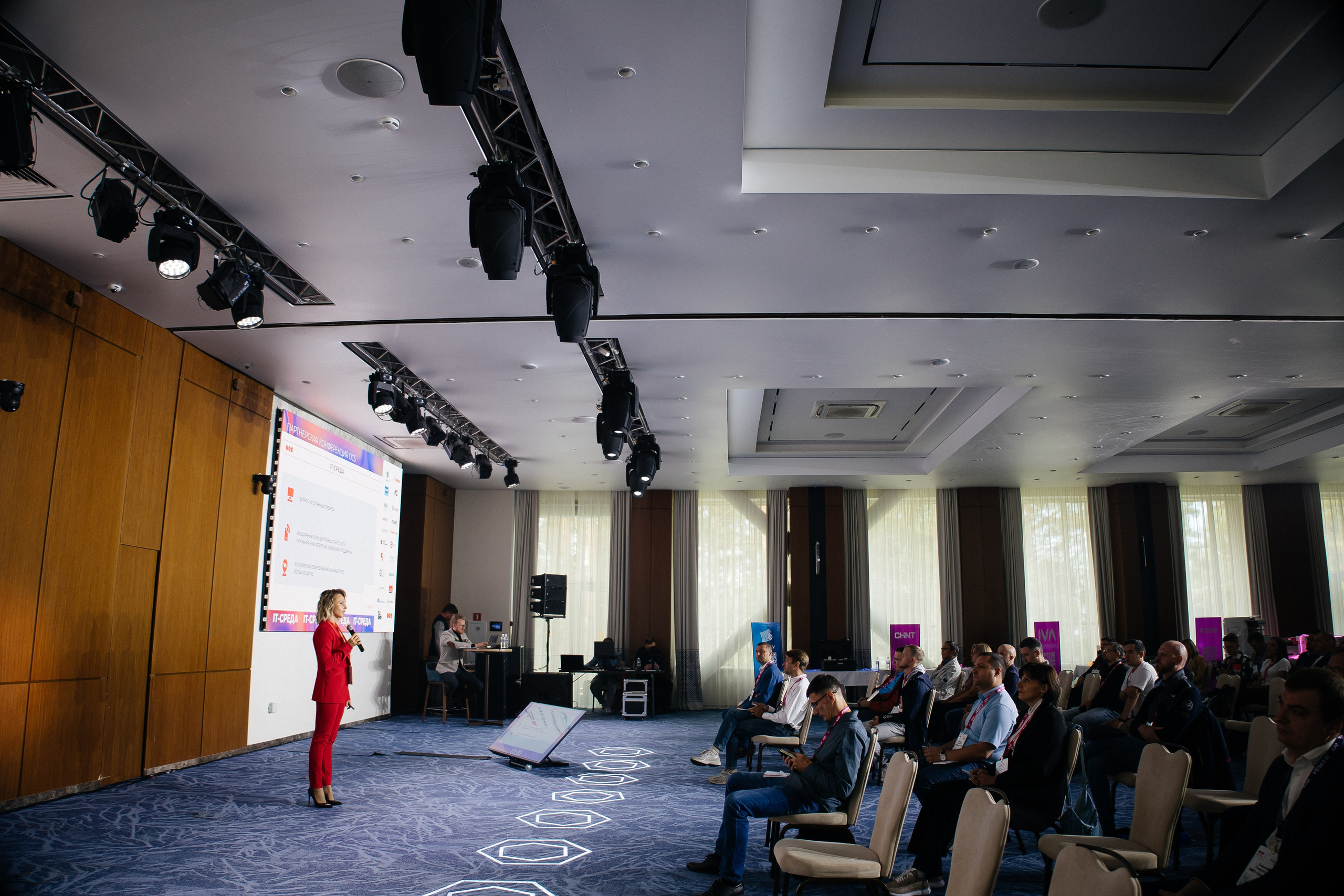 Репортаж конференции. Фотограф в Иркутске