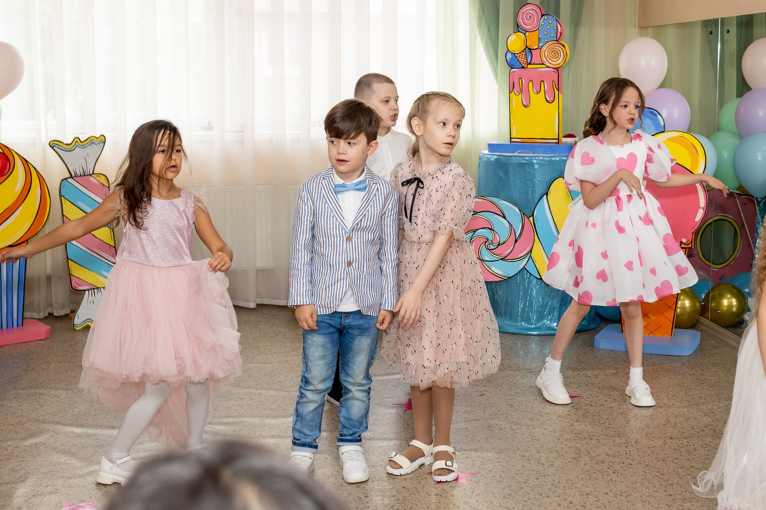 Выпускной Детский сад, 2 часа, 8000. Выпускные альбомы Майкоп, Краснодар Елена Золотарева