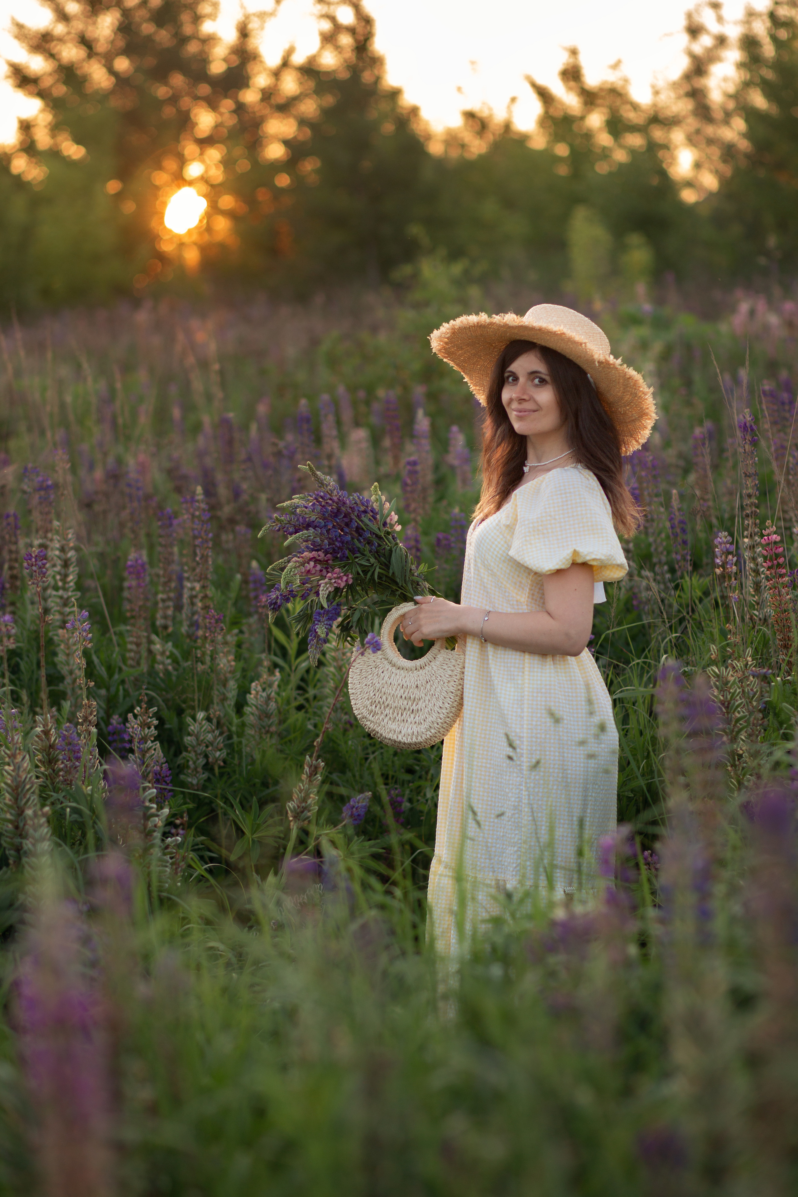 Семья в Люпинах. Семейный и детский фотограф в Москве Юлия