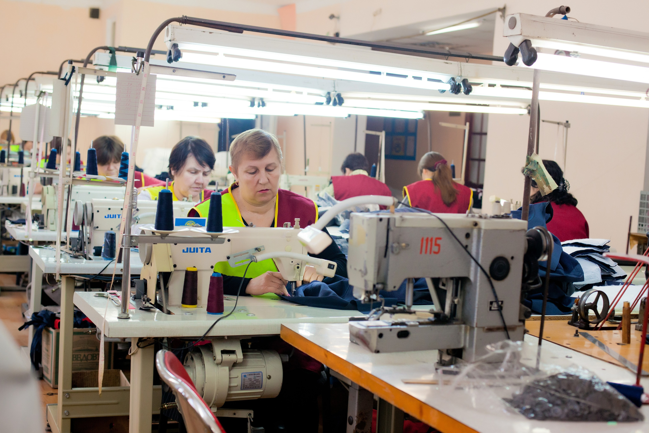 Студийный фотограф в Караганде Алексей Баранов. Фотограф Алексей Баранов. Фотостудия Flash. Семейные фотосессии в Караганде. Индивидуальные фотосессии, детские фотосессии, парные фотосессии в Караганде. Интерьерная фотосессия в Караганде. Семейный фотограф Алексей Баранов. Детский фотограф Алексей Баранов. Художественный фотограф Алексей Баранов. Свадебный фотограф Алексей Баранов. Черно-Белая съемка в Караганде. Самые лучшие семейный и детские фотосессии в Караганде. Контент Съемка в Караганде. SMM в Караганде. Контент фотограф Алексей Баранов. Фотограф Караганда. Фотограф. Предметный фотограф Алексей Баранов. Промышленность. фотосессия на заводе. фотосессия для Календаря в караганде. фотосъемка для книги. фото для буклетов. производство в Караганде. тяжелая промышленность в Караганде. медицина в караганде. Промышленный фотограф Алексей Баранов в Караганде. 