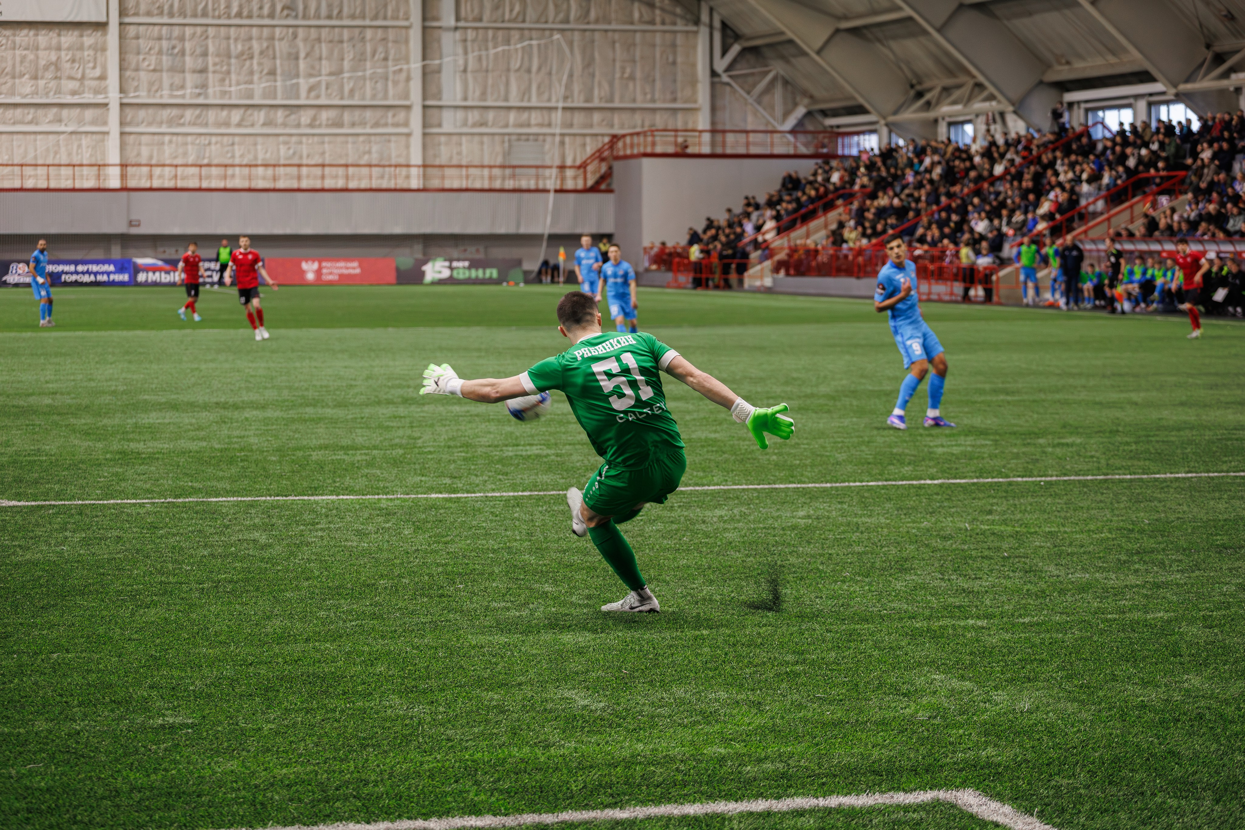 Иртыш — Текстильщик. Свадебный и репортажный фотограф в Омске. Червоткин Никита