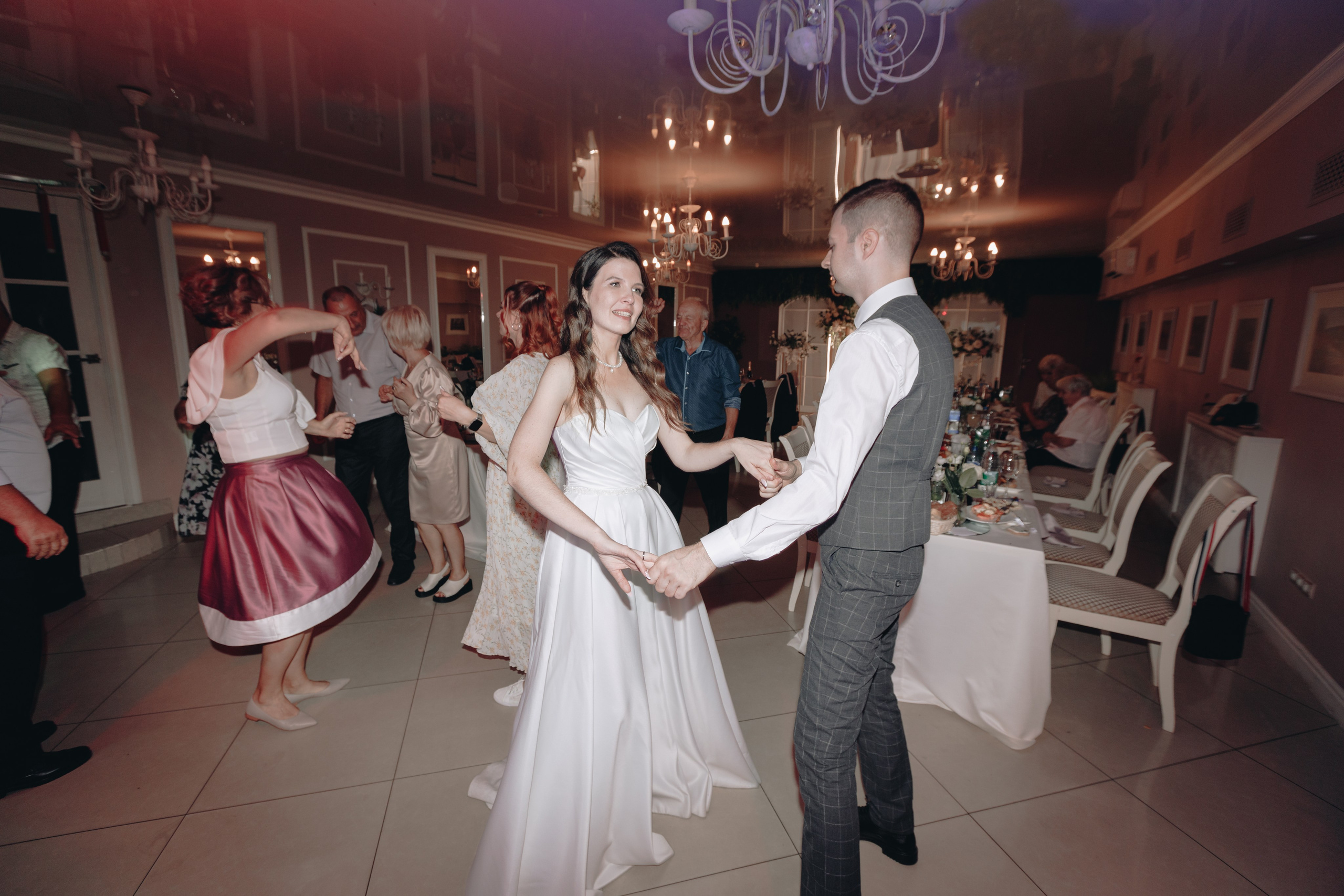 В+И. Свадебный семейный фотограф и видеограф Гомель Минск Беларусь Европа