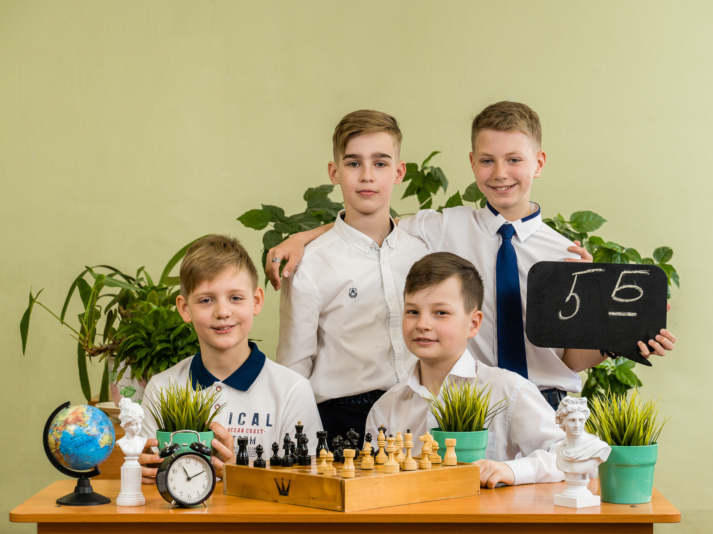 5 класс. Выпускные альбомы для детских садов и школ