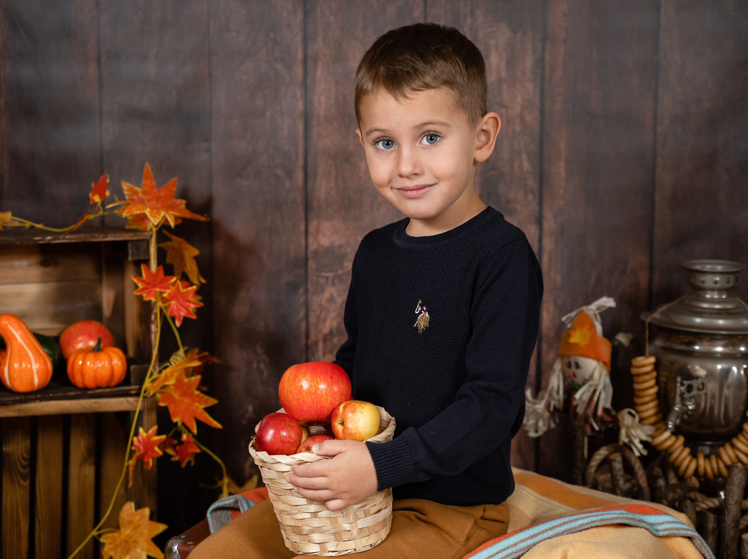 Выездная фотосессия ОСЕНЬ. Выпускные альбомы для детских садов и школ