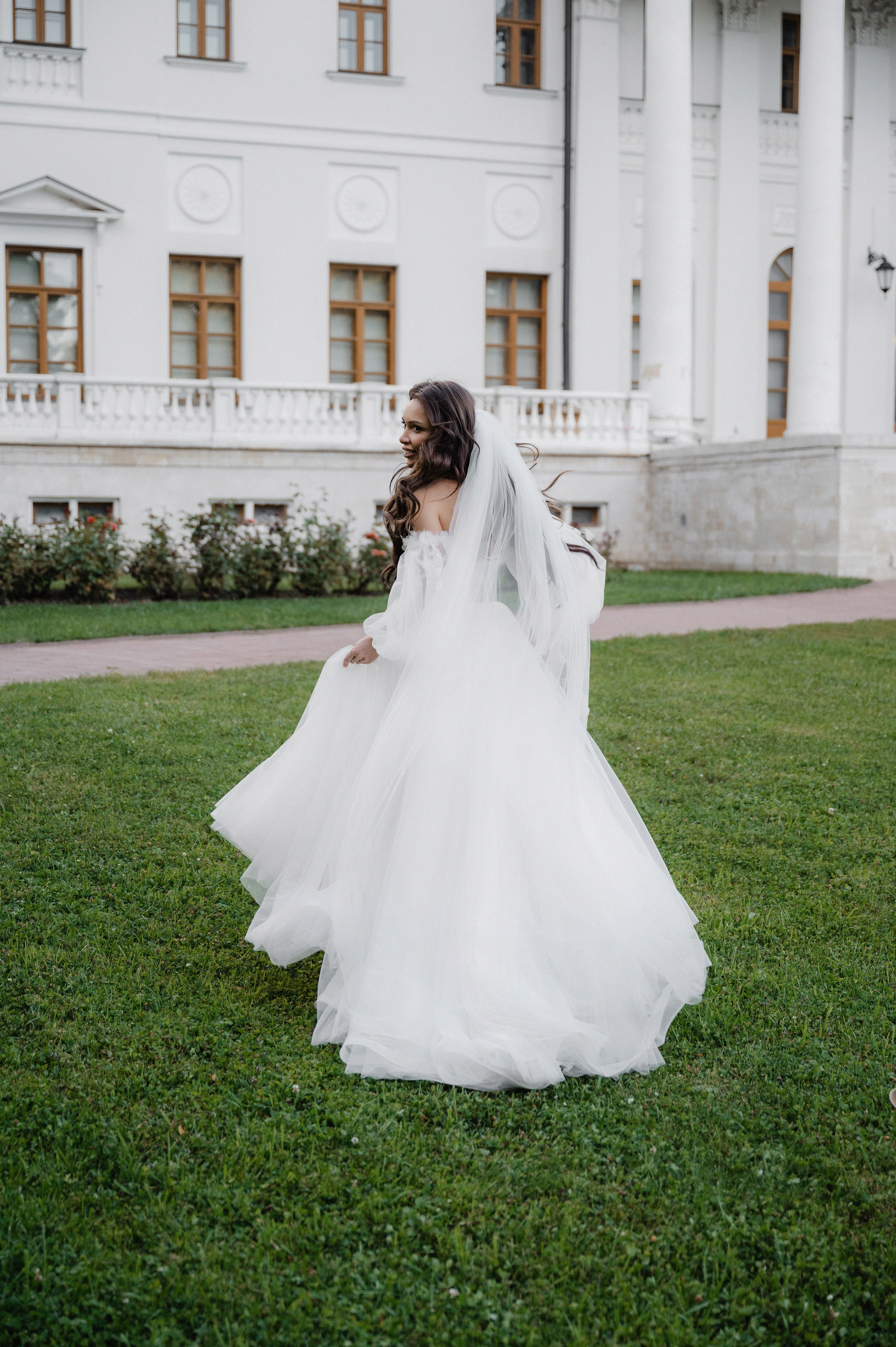 Роман и Алсу Остафьево. Свадебный фотограф Раменское-Москва