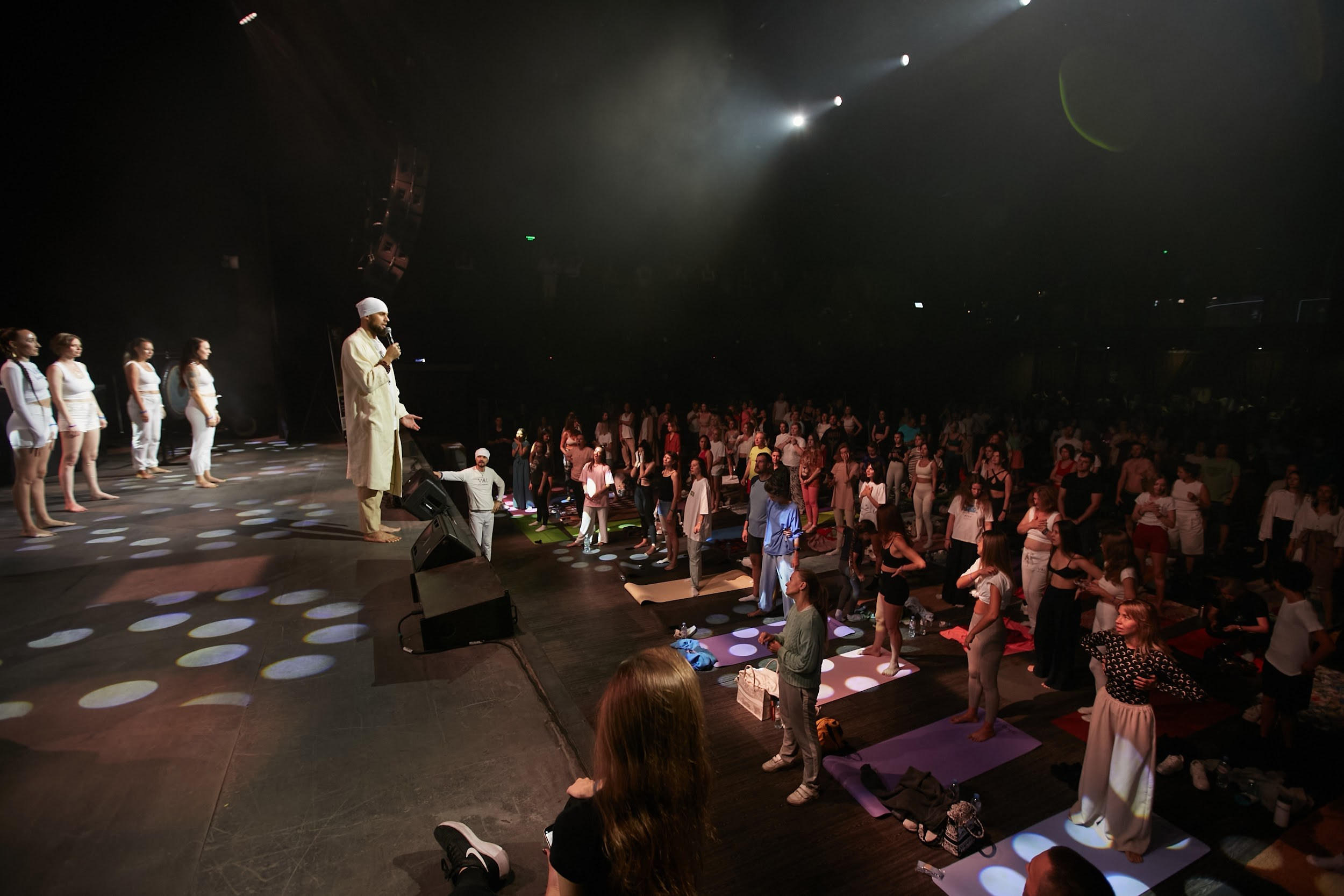 Через хаос — к себе. Крупнейшая в мире динамическая практика. Татьяна Фомичева. Репортажный и светский фотограф в Москве