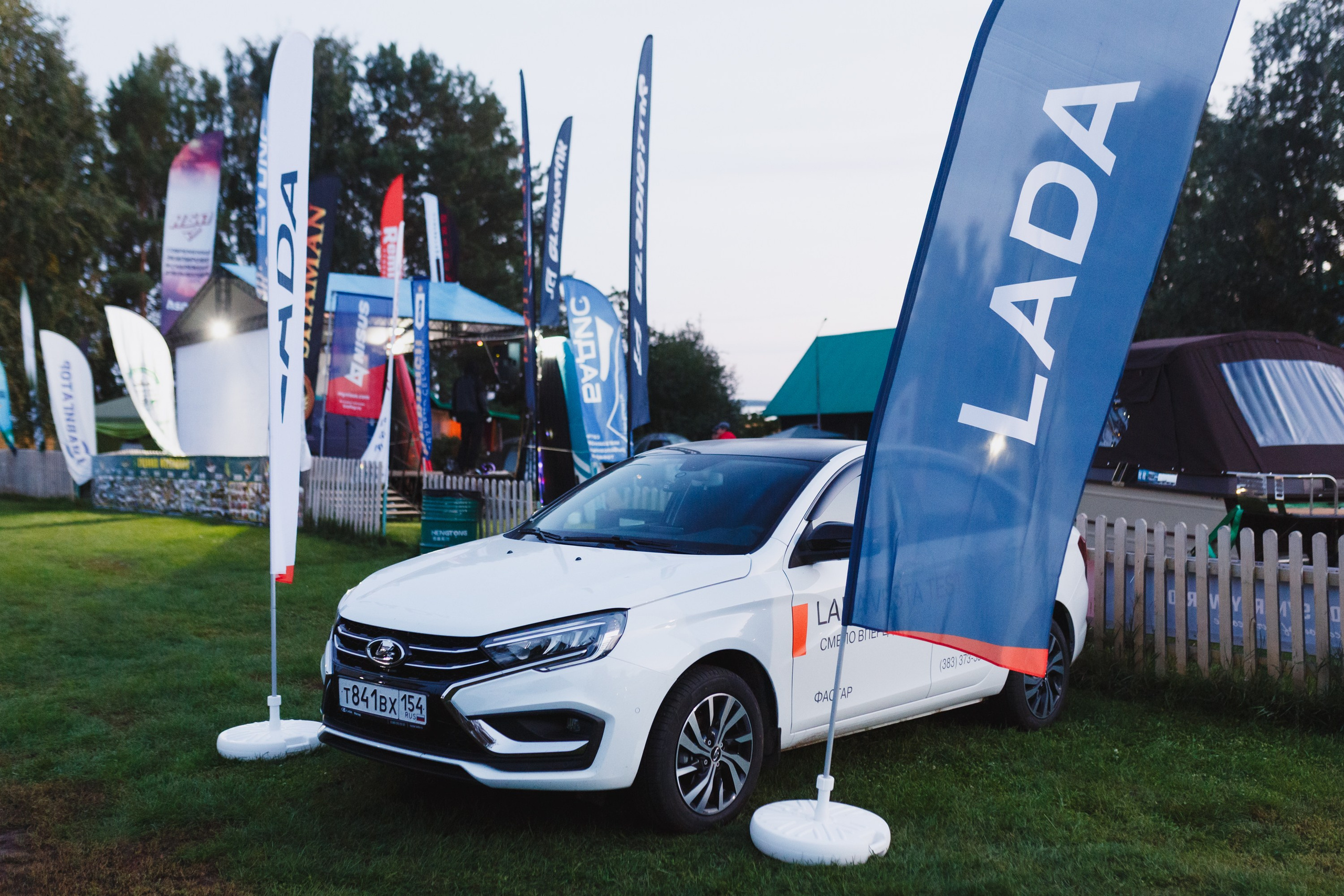 АВТО. Roman Photo