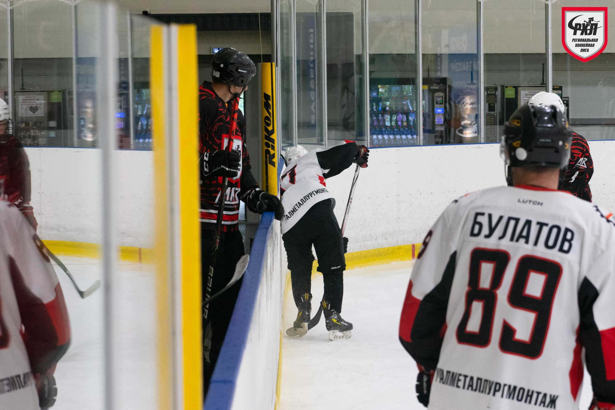 Хоккей. Фотограф Максим Буряк