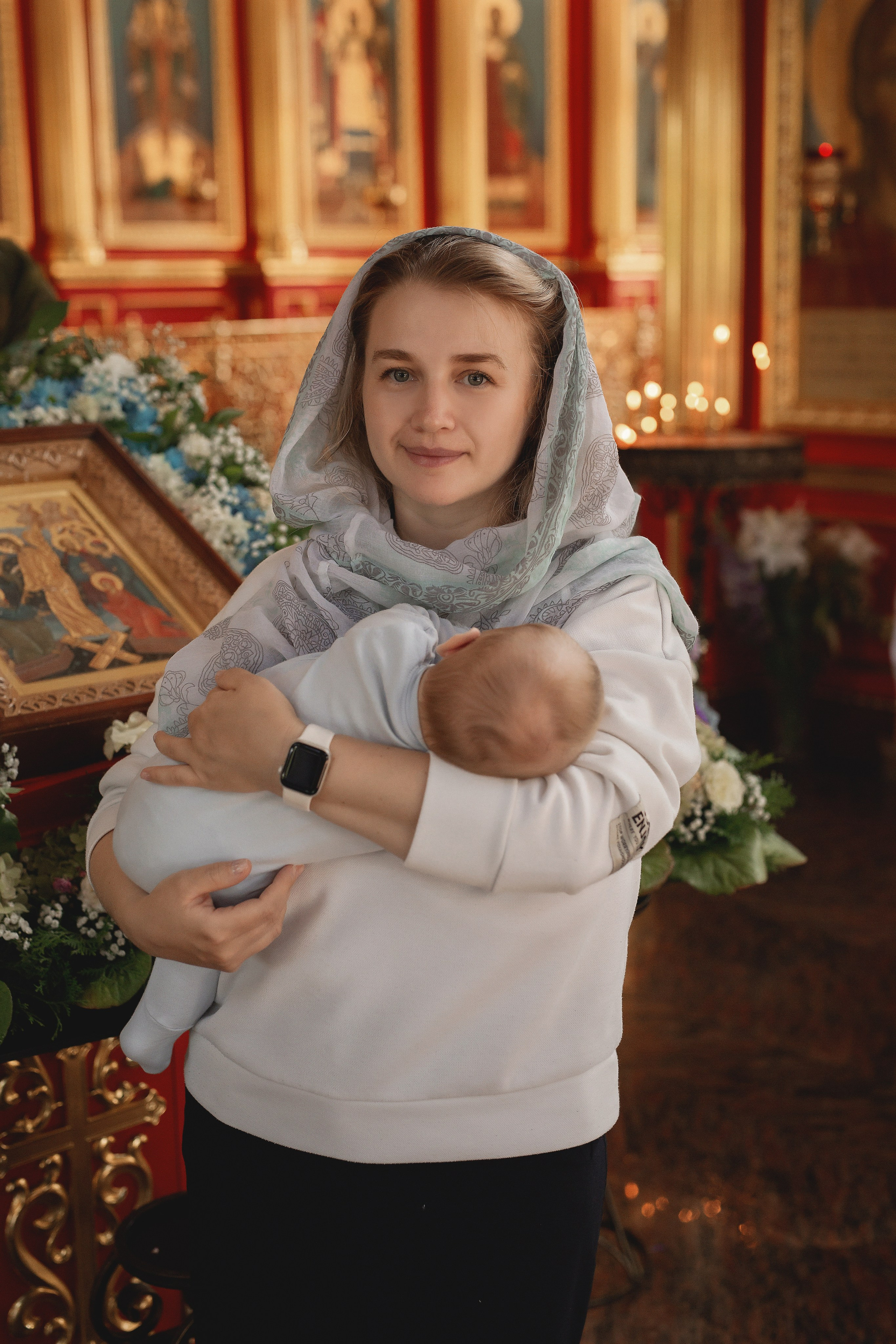 Крещение в храме Св. князя Георгия Всеволодовича. Фотограф беременности и семейный фотограф в Нижнем Новгороде Мила Шелест