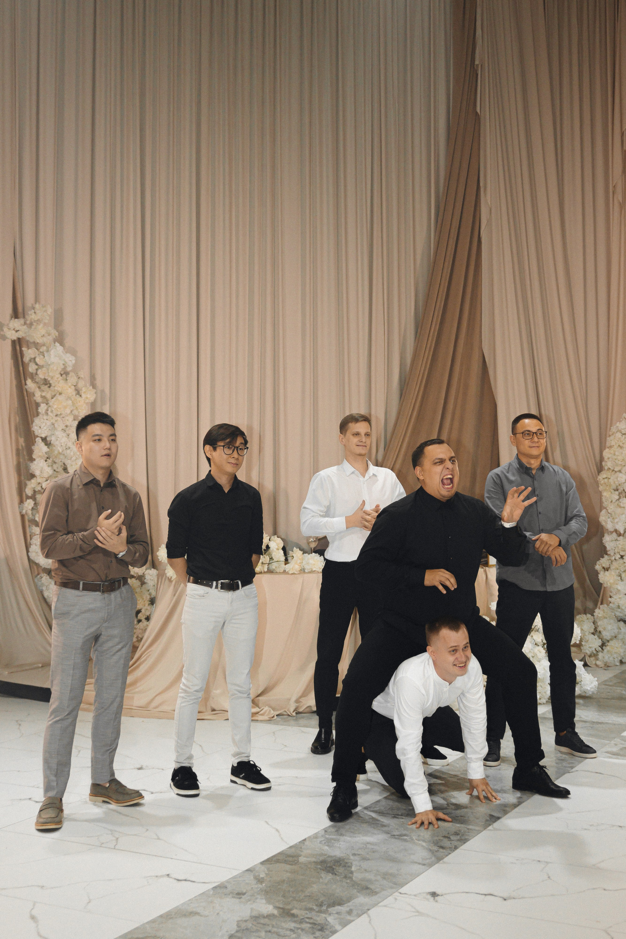 ПАРК СИТИ, MARY WHITE. Свадебный и индивидуальный фотограф в Челябинске Евгения Негодяева