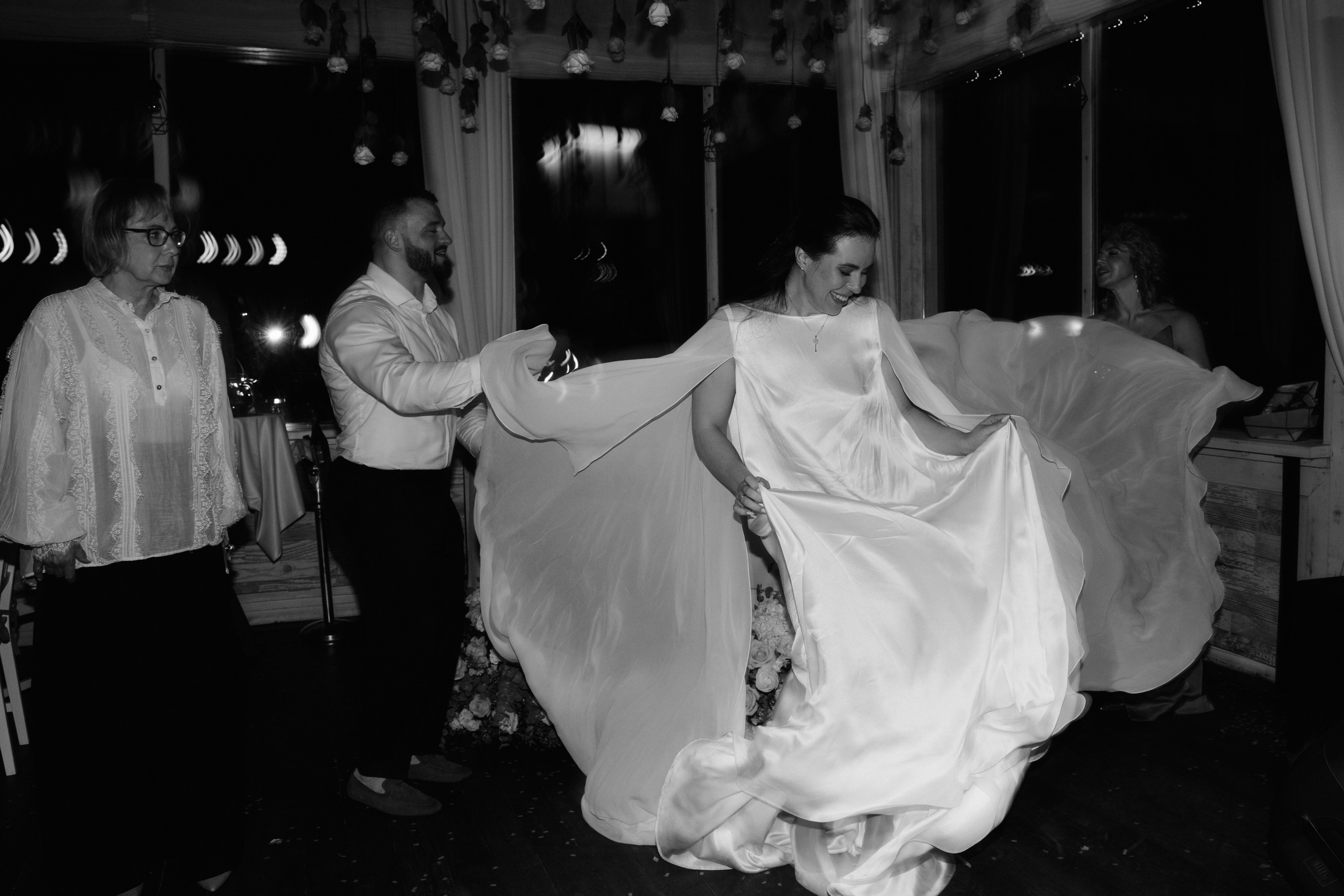 Ресторан «Поместье-Парк». Свадебный фотограф Москва Александра Аверкова