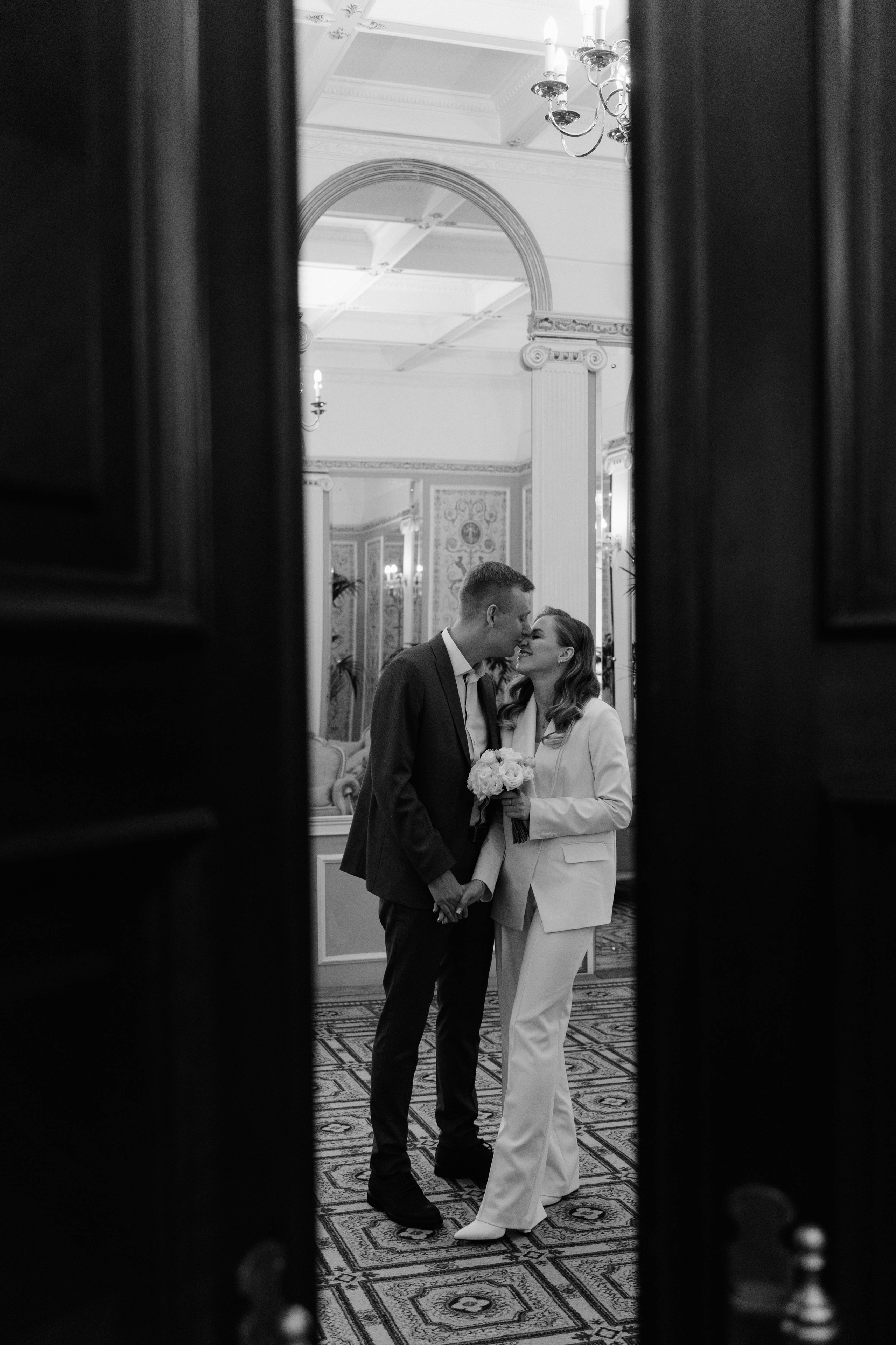 Роял | Китай город. Свадебный фотограф Москва Александра Аверкова