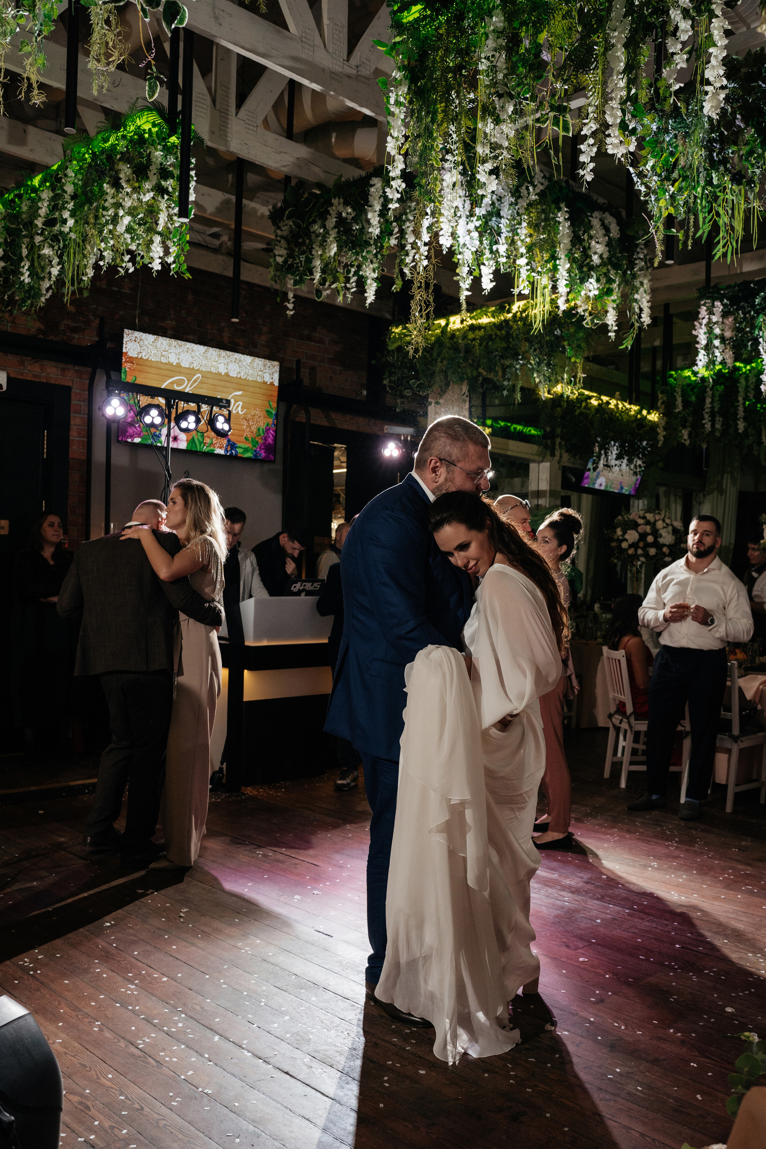 Ресторан «Поместье-Парк». Свадебный фотограф Москва Александра Аверкова