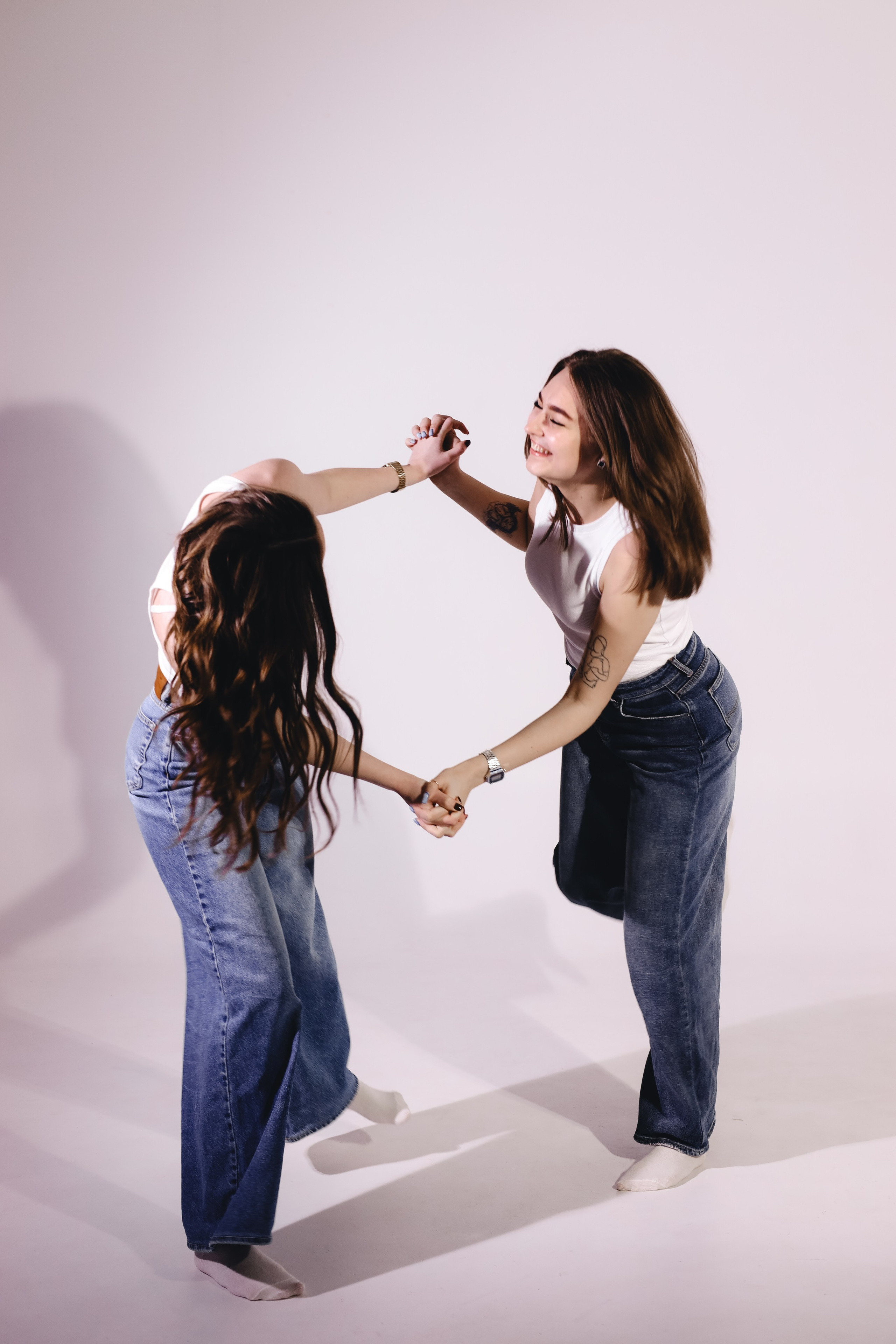 Лиза и Настя. Фотограф Мария Лаенко