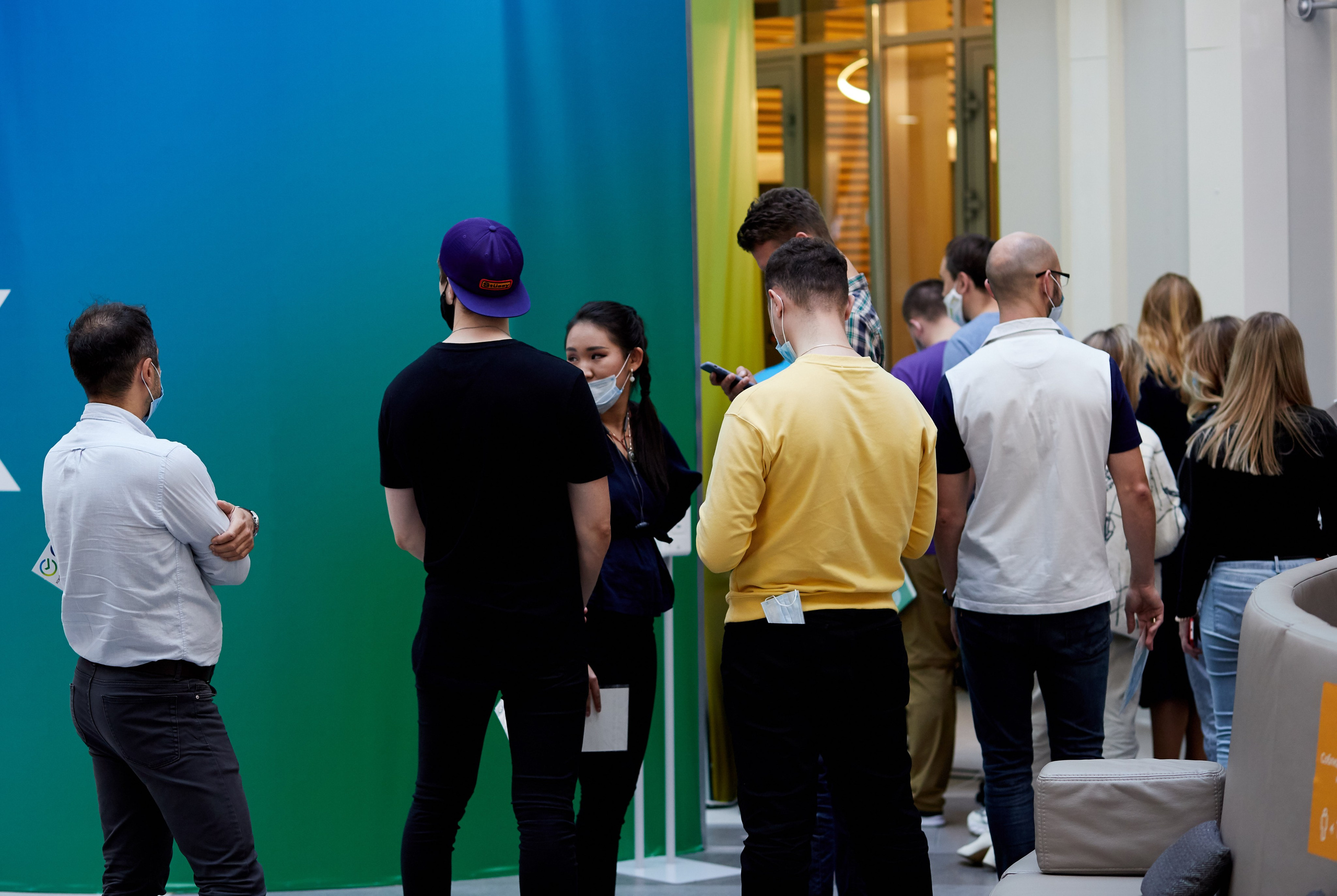 Сбербанк (акция). Репортажный Фотограф