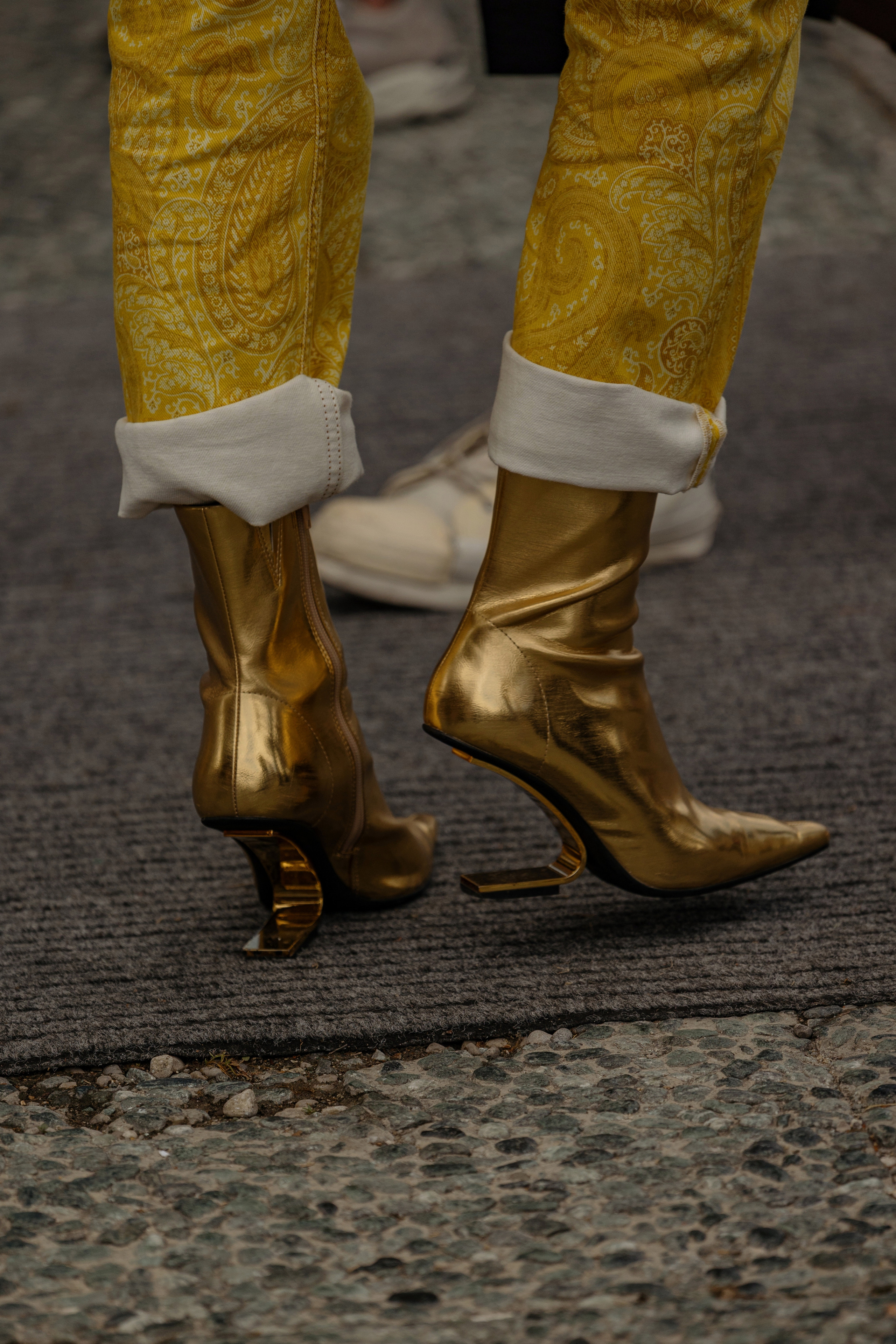 PITTI UOMO 104. Photographer in Milan Ivan Goncharov