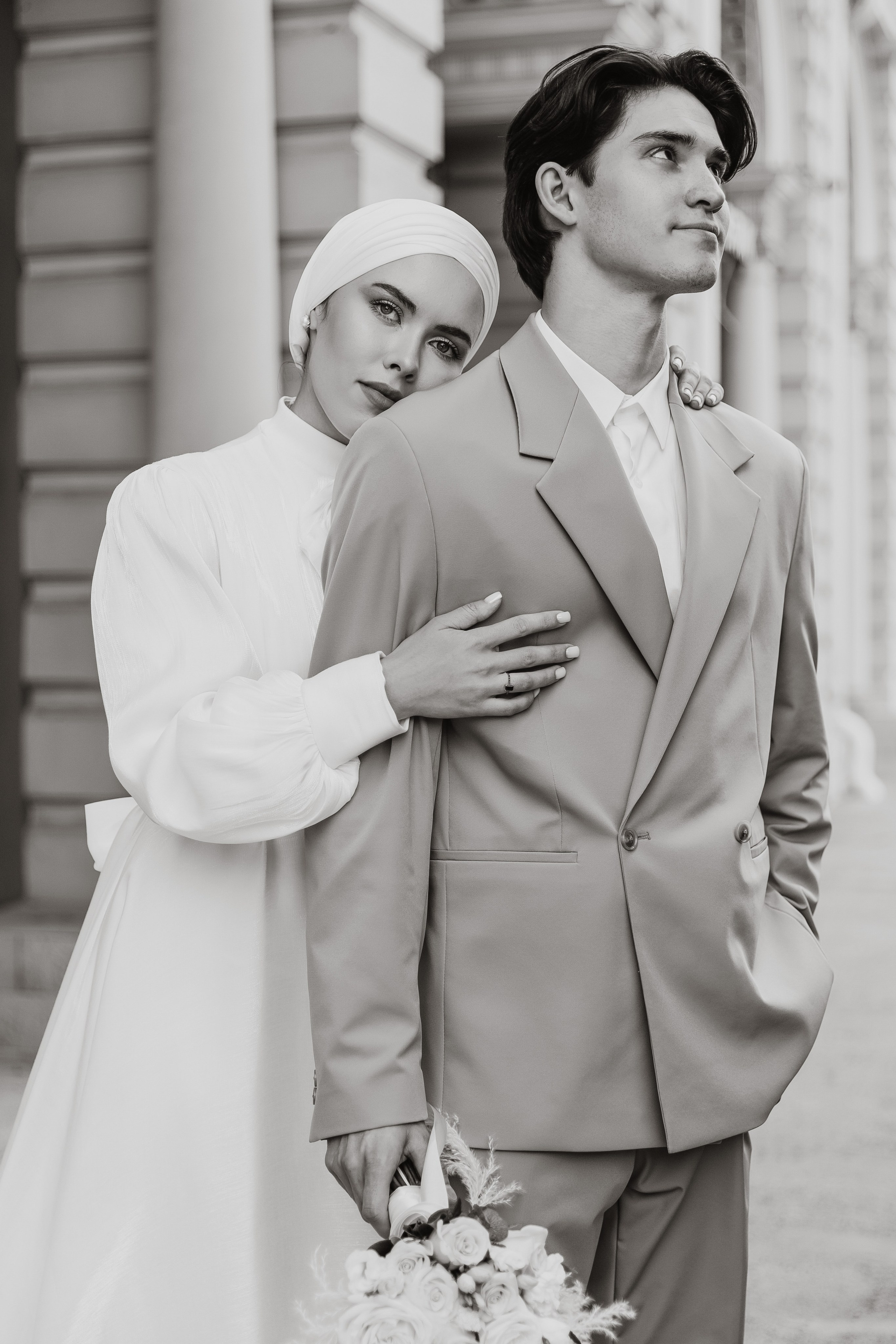 поза для свадебной фотосессии, свадебный фотограф Казань