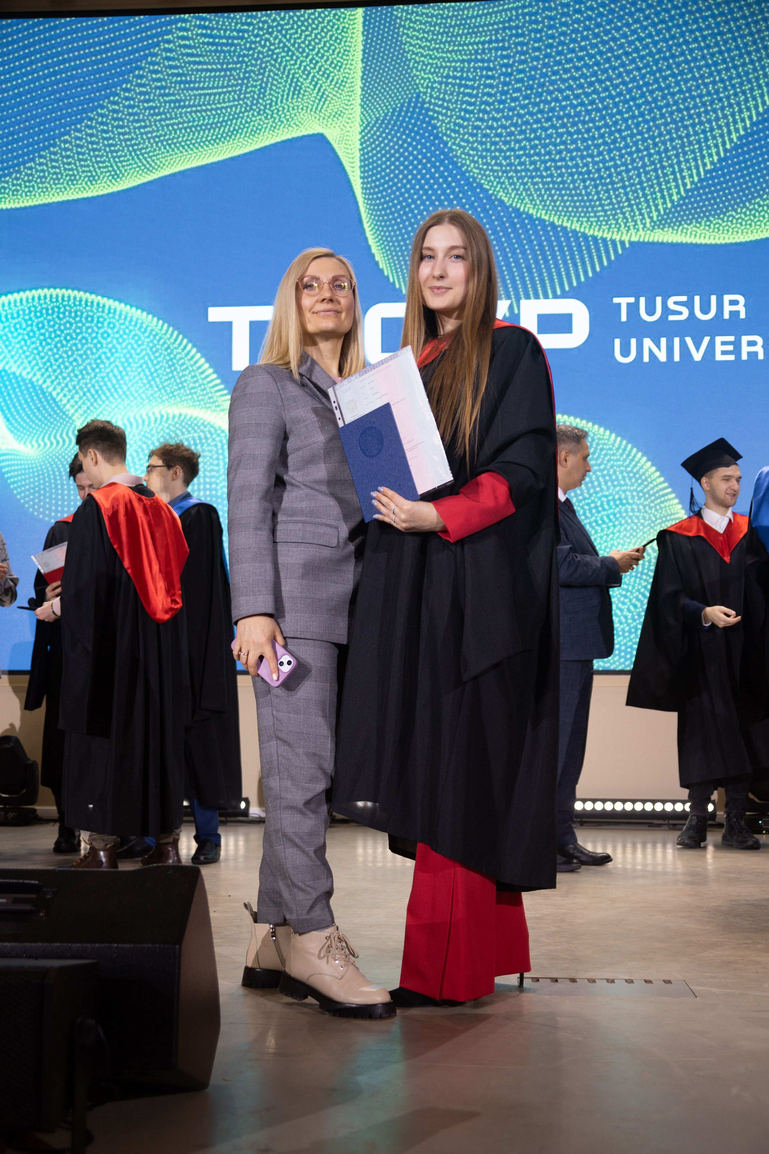 Дипломы ТУСУР. Женский и семейный фотограф в Томске Алиса Качан