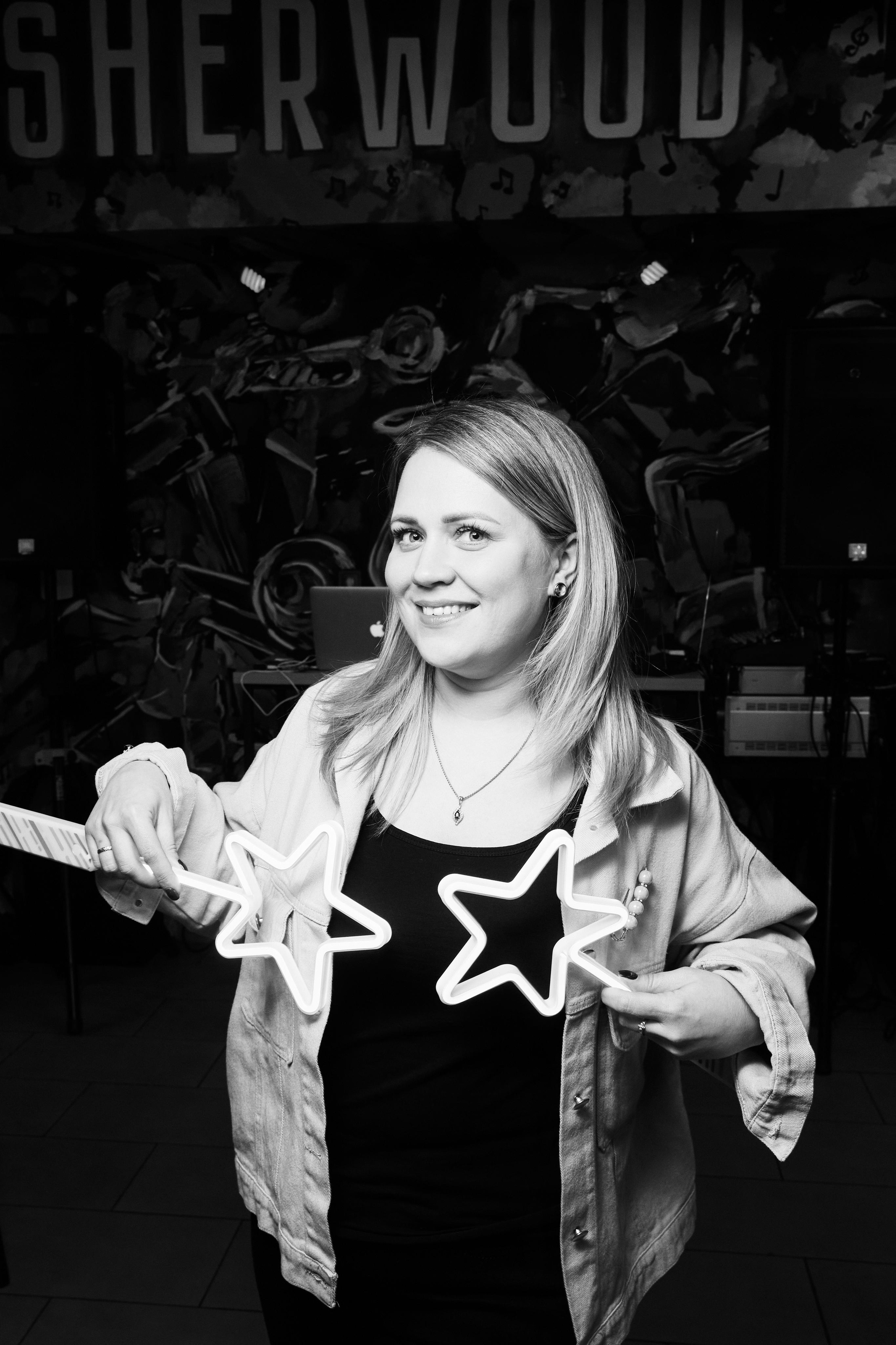 Импровизация у Палыча. Фоторепортаж без цвета. Только эмоции. КонТайм: профессиональная съемка для организаций