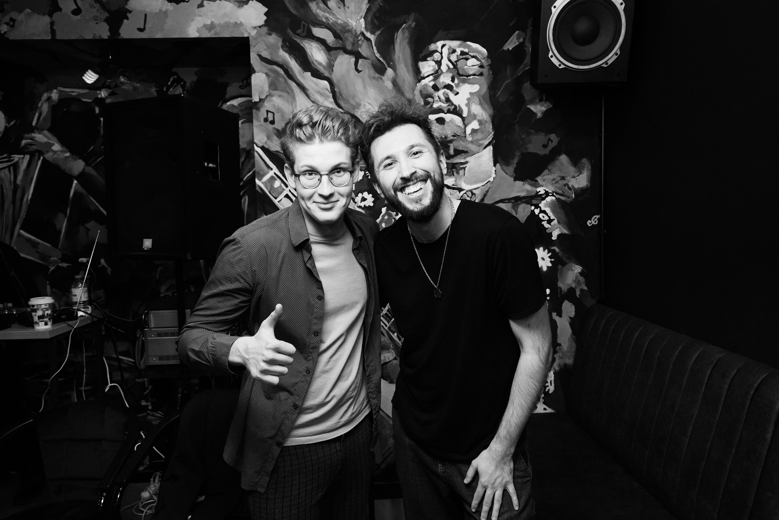 Импровизация у Палыча. Фоторепортаж без цвета. Только эмоции. КонТайм: профессиональная съемка для организаций