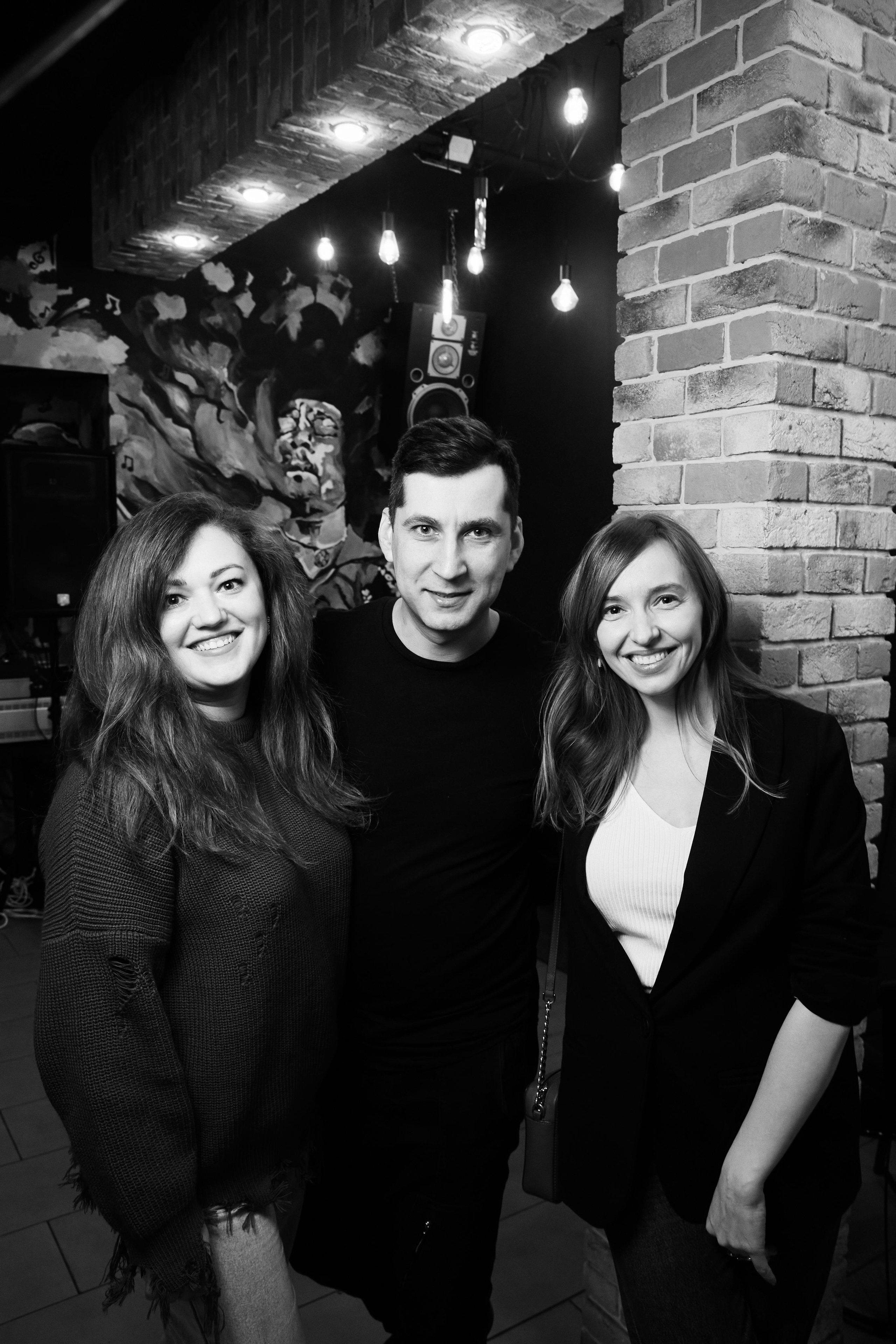 Импровизация у Палыча. Фоторепортаж без цвета. Только эмоции. КонТайм: профессиональная съемка для организаций