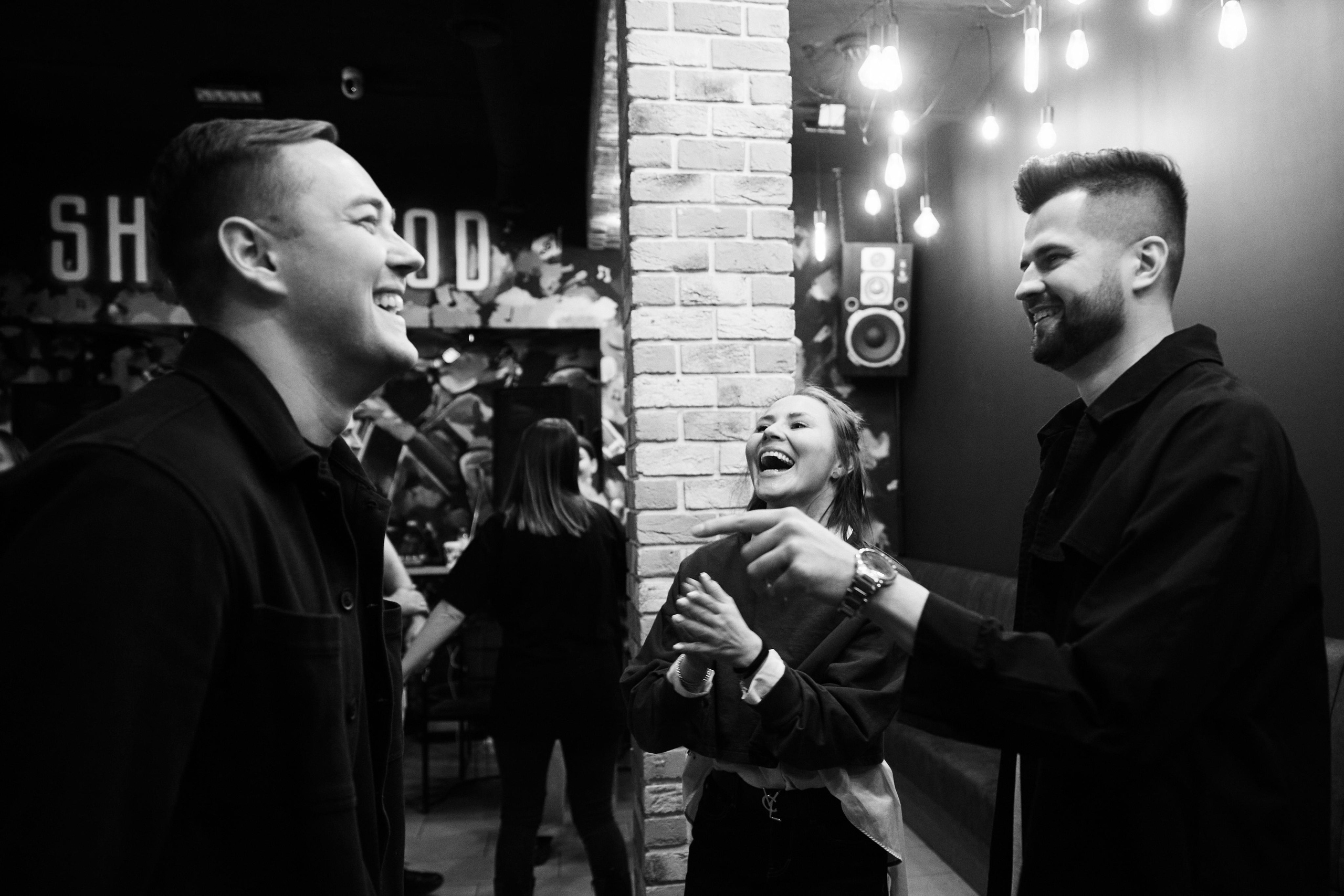 Импровизация у Палыча. Фоторепортаж без цвета. Только эмоции. КонТайм: профессиональная съемка для организаций