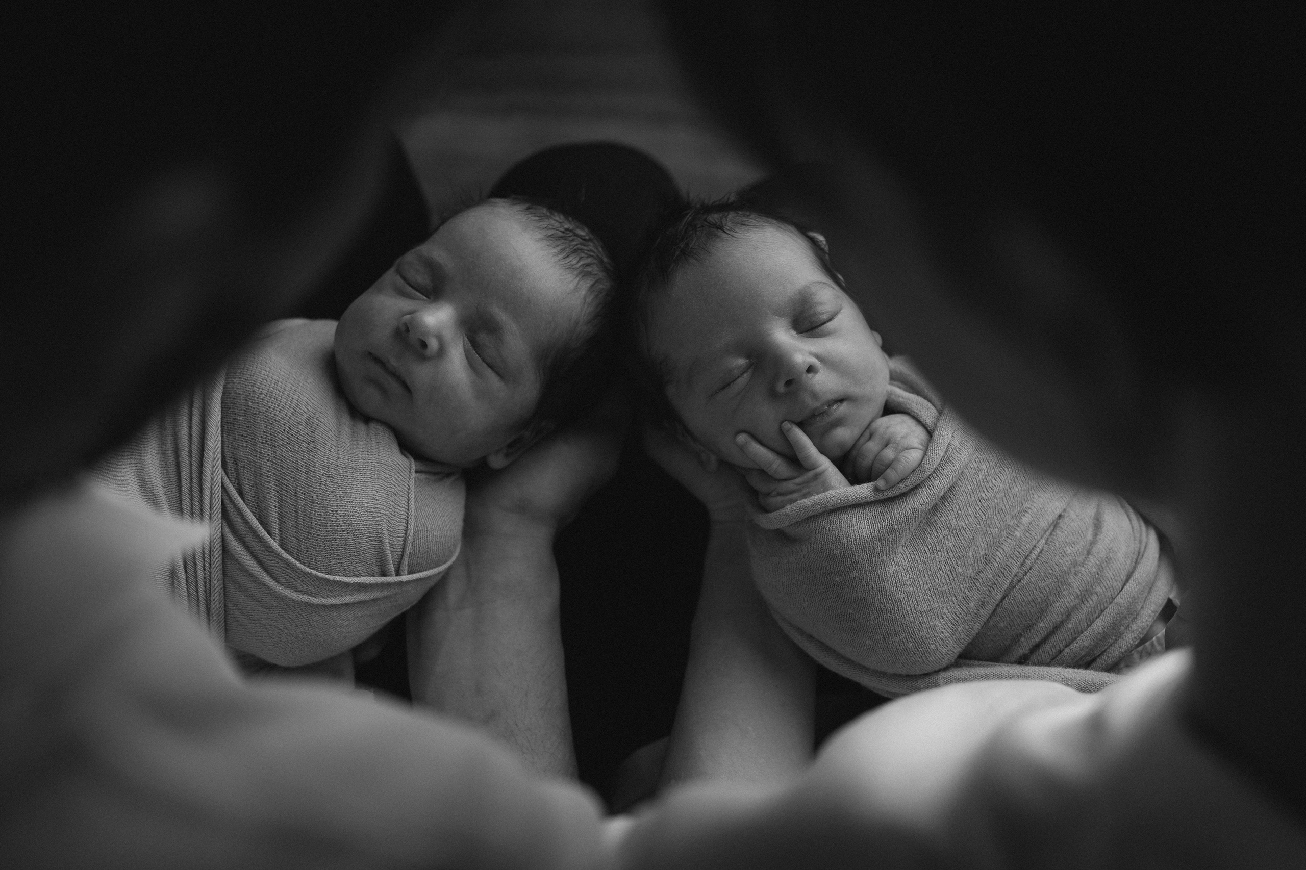 Ярослав и Владислав. Кобякова Мария. Фотограф новорождённых и детей до года город ИРКУТСК