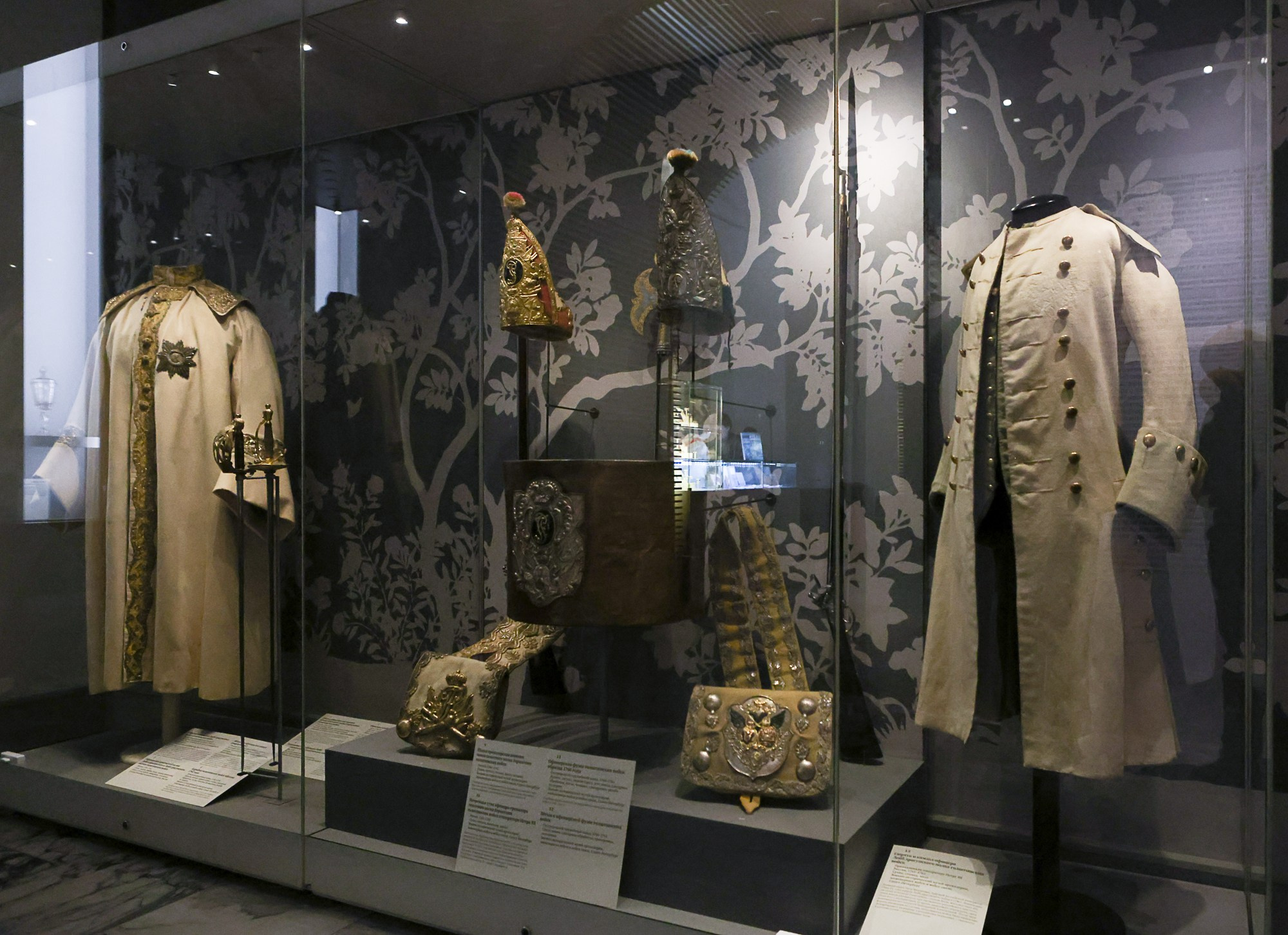 Наследие Петра Великого и Дворцовые перевороты в Российской империи. Репортажный, архитектурный, театральный и файн-арт фотограф Лена Мельникова в Москве