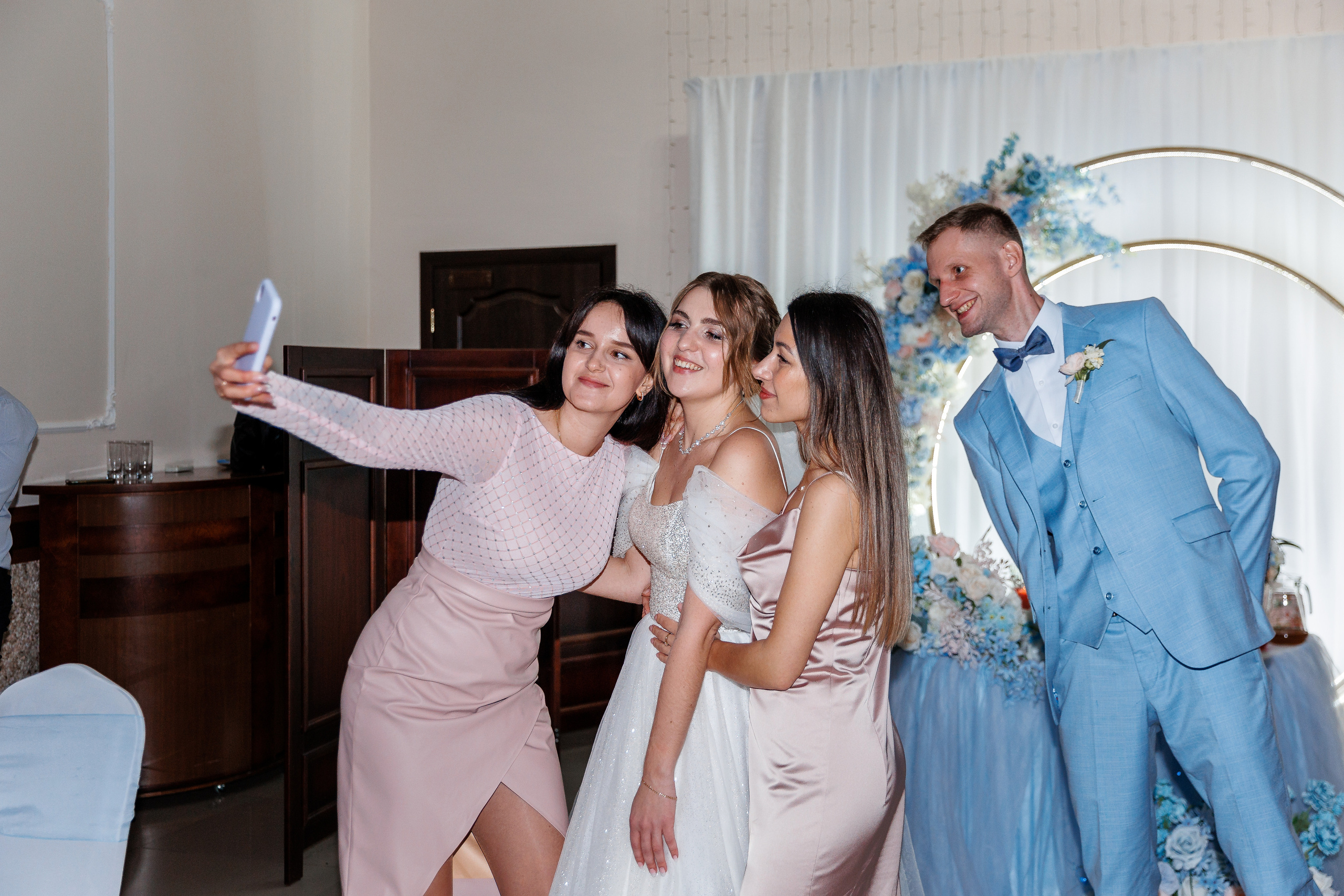 Свадьба в голубых тонах. Анонс для Алины и Дмитрия. Свадебный фотограф в Крыму и Севастополе Ольга Баскакова