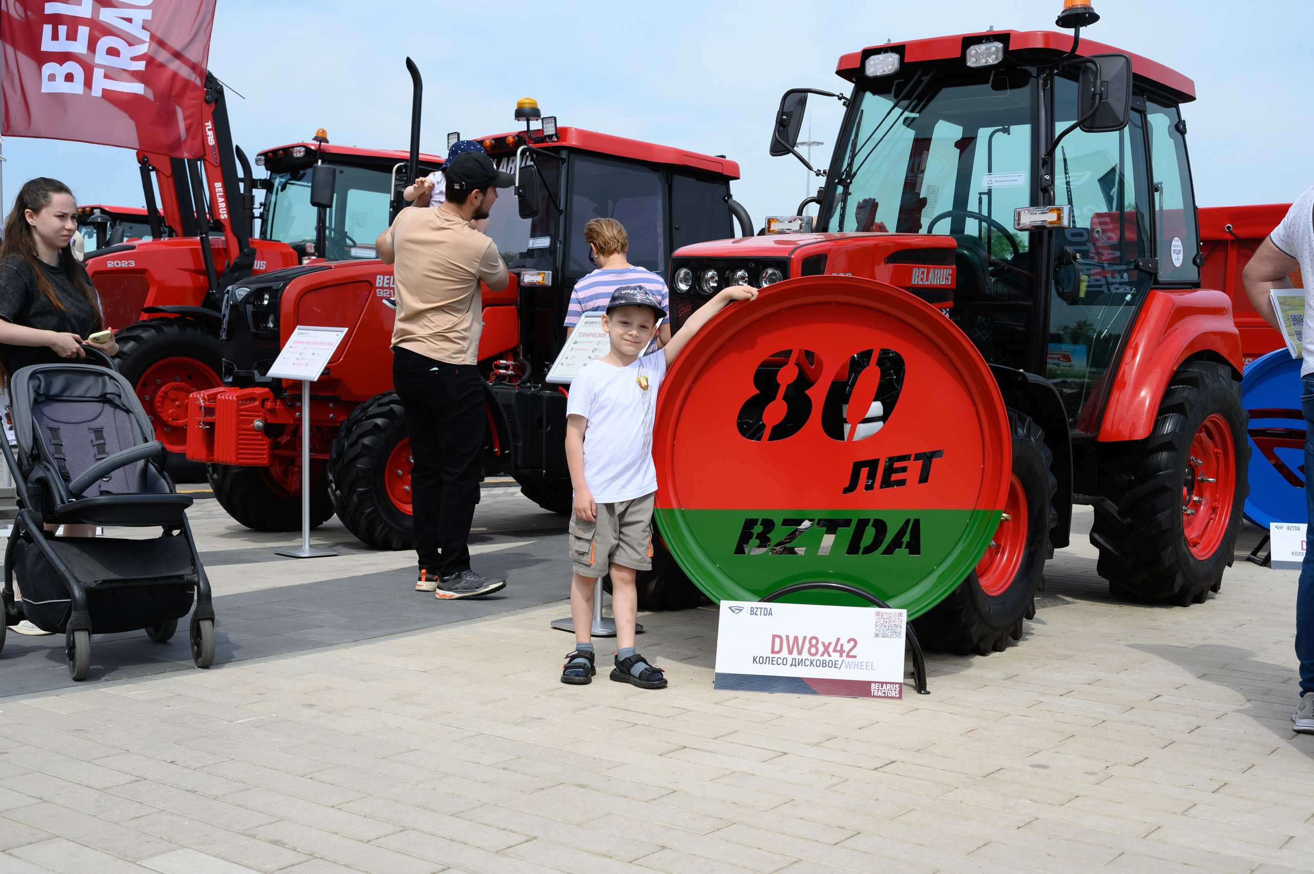 Агровыставка. Фотоуслуги, услуги фотографа, фотографирование важных событий