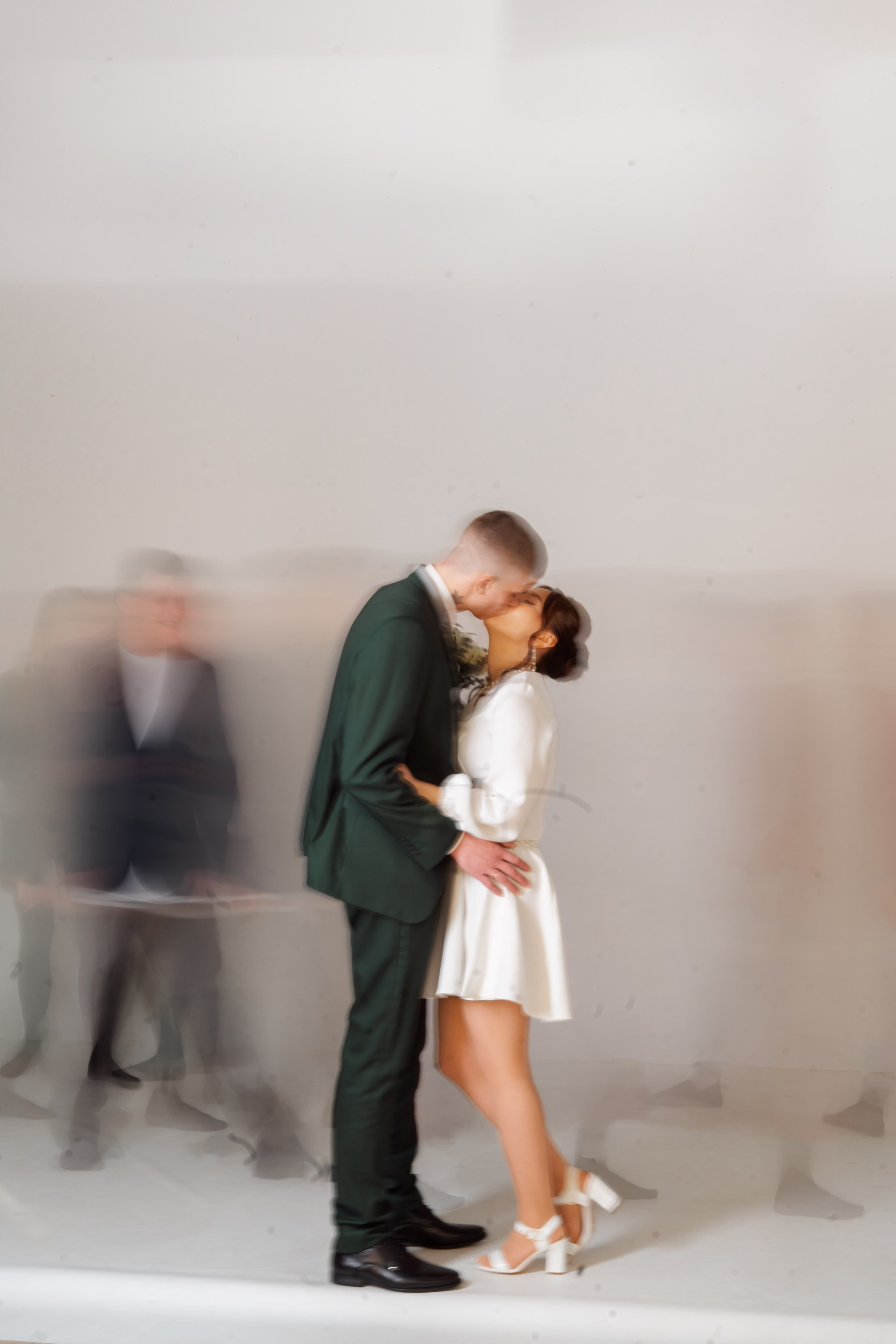 Свадьба в фотостудии. Семейный и детский фотограф в Екатеринбурге и НевьянскеТимурова Алина