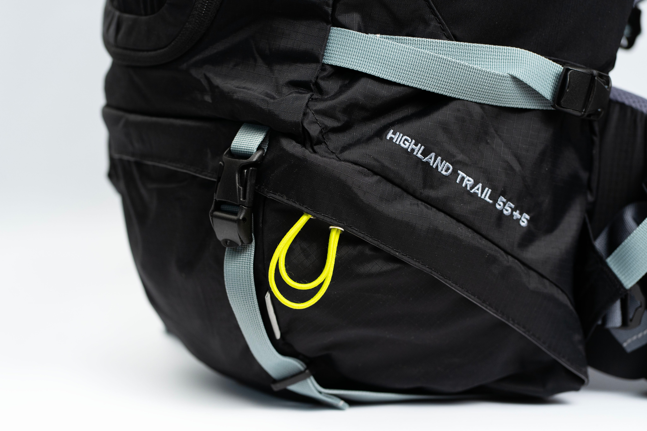 Видеообзор и фотосъемка туристических рюкзаков для маркетплейса. Фото / Видеосъемка в Москве