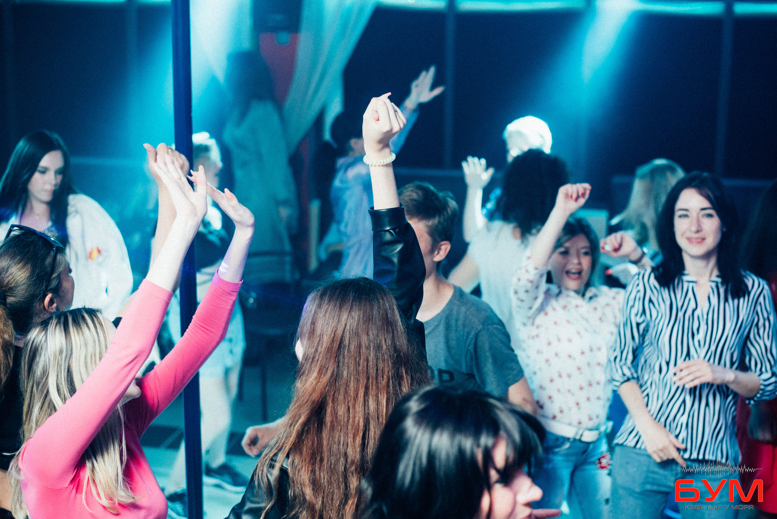 БУМ Бар у моря Открытие. Фотограф|КРЫМ| Владимир Комок