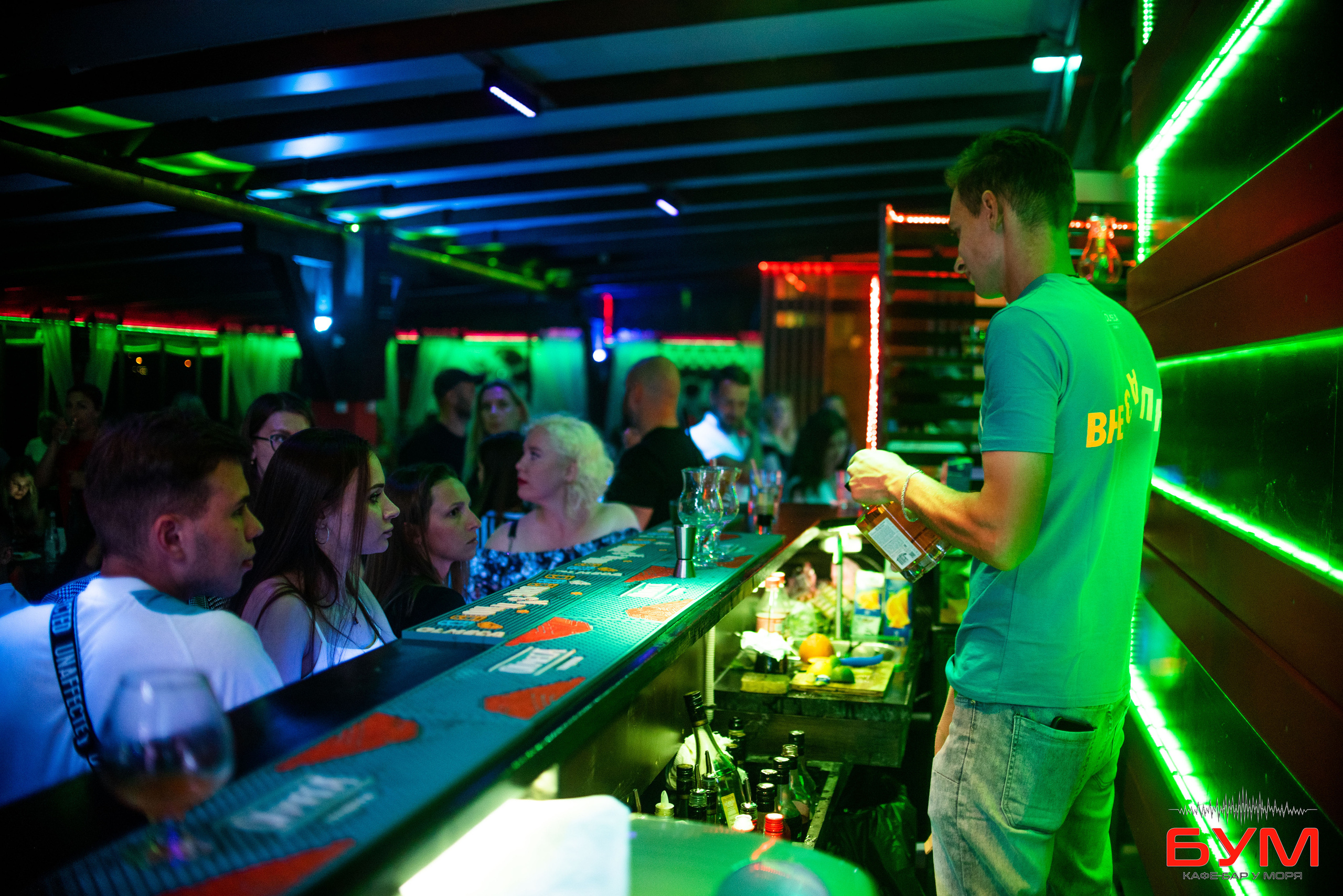 БУМ Бар у моря Открытие. Фотограф|КРЫМ| Владимир Комок