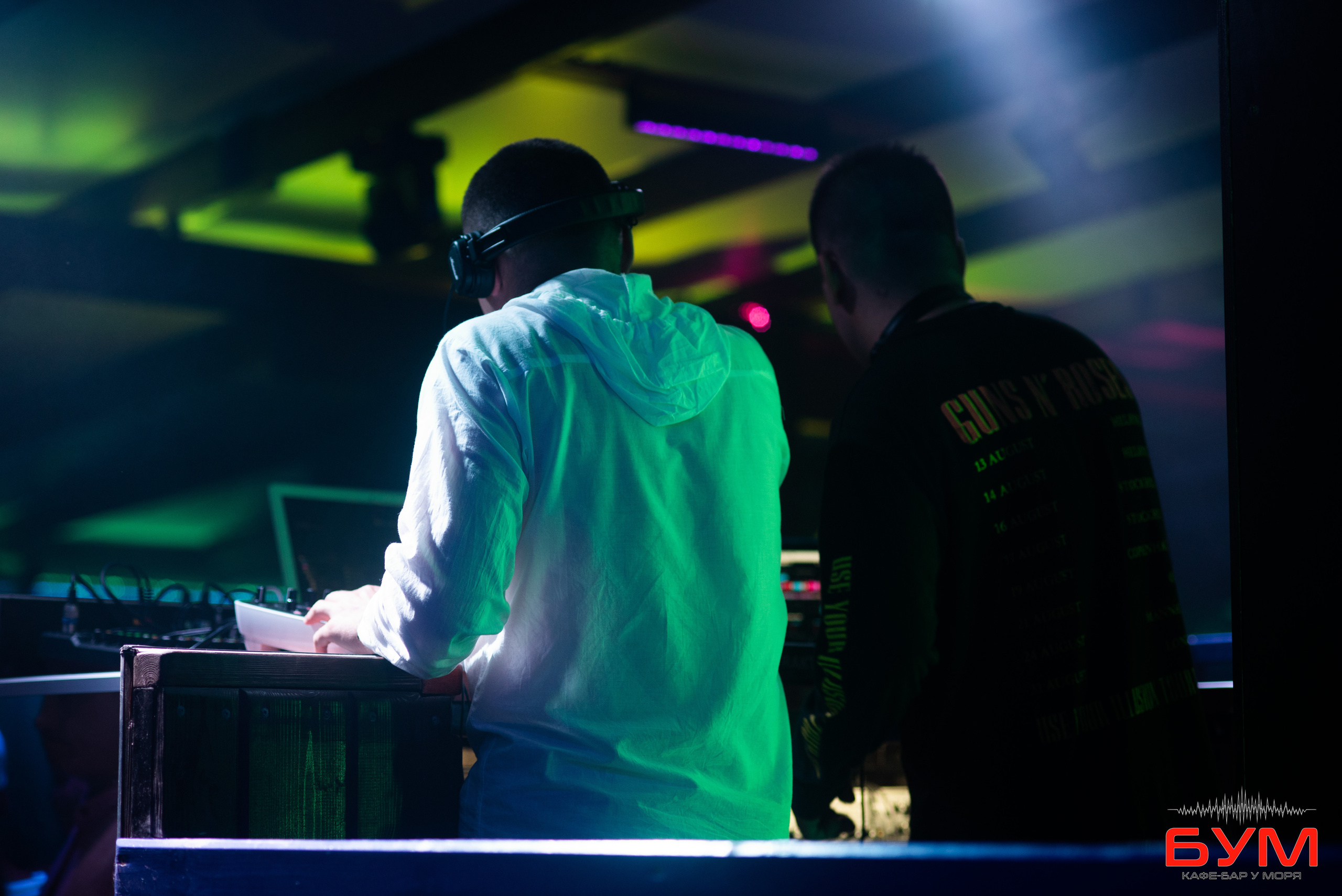 БУМ Бар у моря Открытие. Фотограф|КРЫМ| Владимир Комок